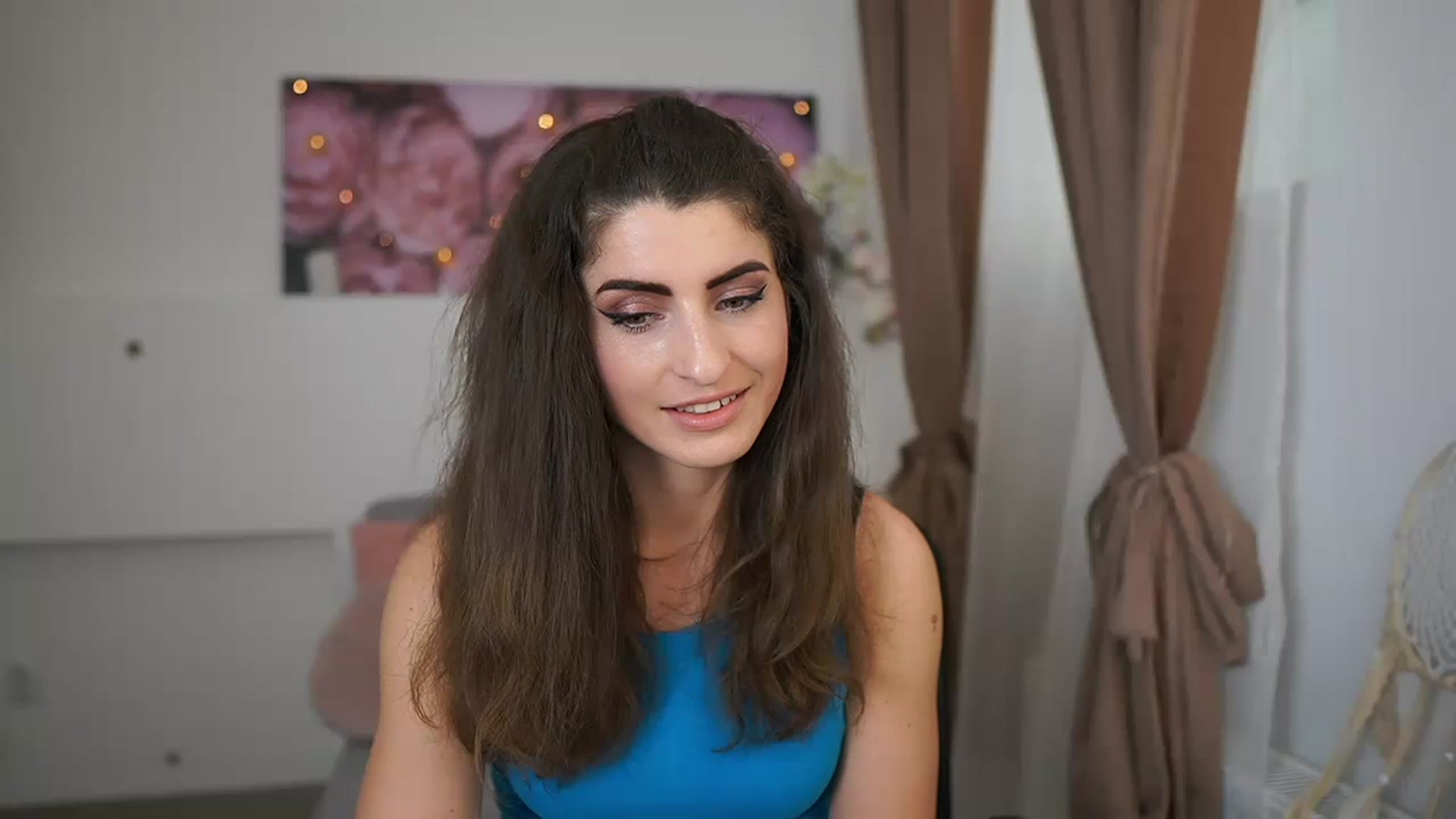 Gallery image thumbnail from EVA__LOVIA_'s myfreecams stream on, 03/29/2023, 09:57 image 11 of 20