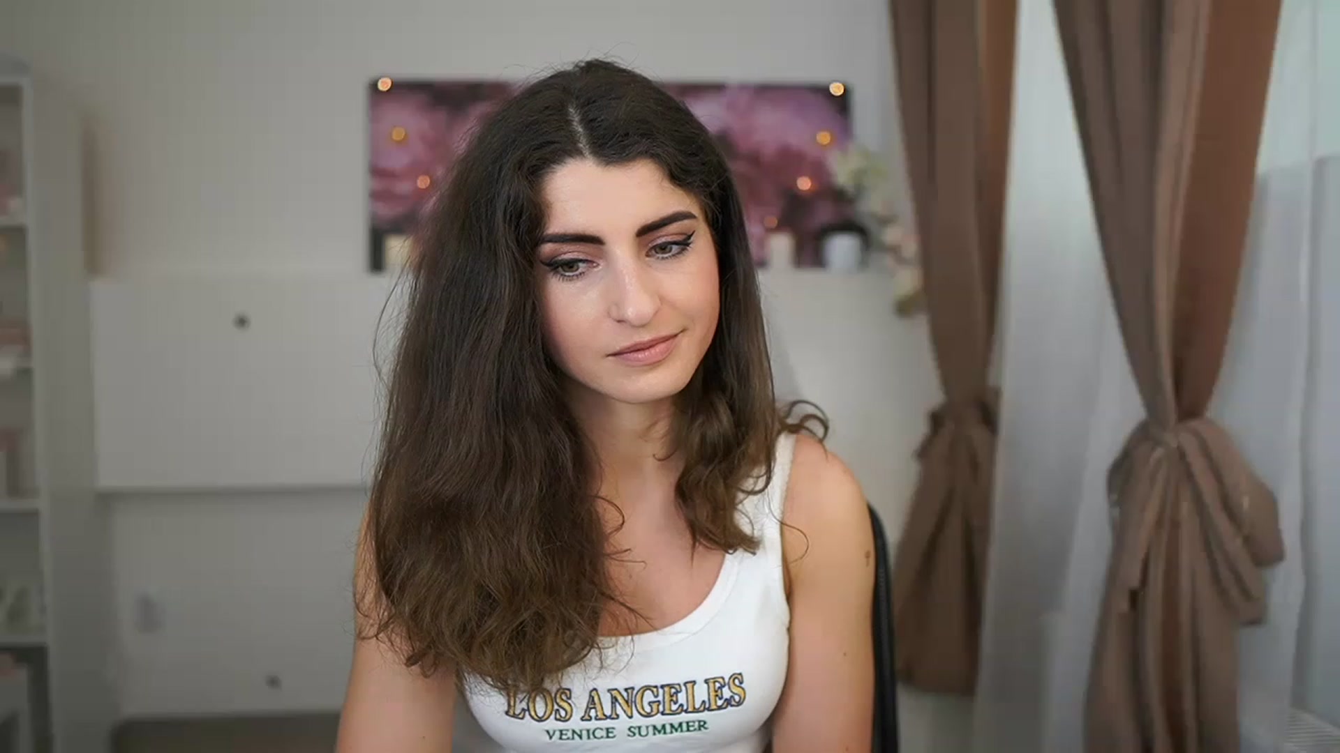Gallery image thumbnail from EVA__LOVIA_'s myfreecams stream on, 03/30/2023, 09:52 image 20 of 20