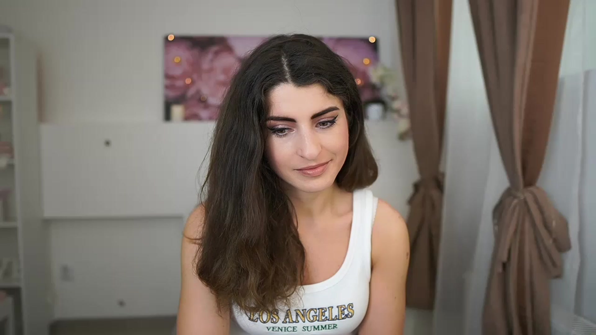 Gallery image thumbnail from EVA__LOVIA_'s myfreecams stream on, 03/30/2023, 09:52 image 13 of 20