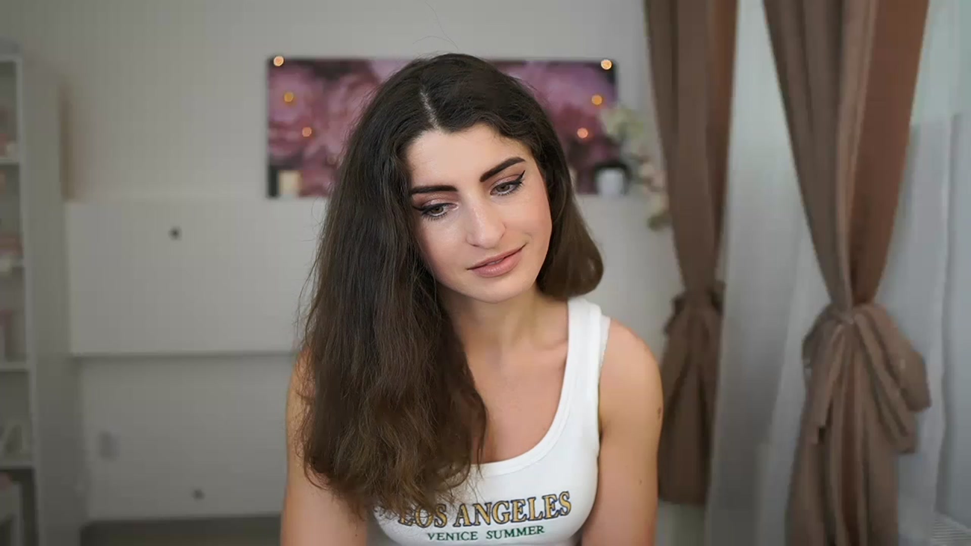 Gallery image thumbnail from EVA__LOVIA_'s myfreecams stream on, 03/30/2023, 09:52 image 10 of 20