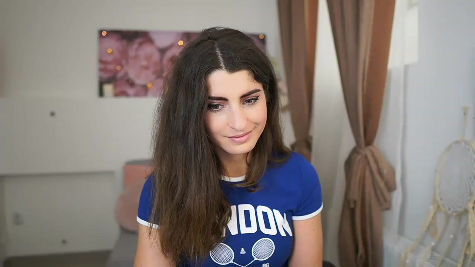 Gallery image thumbnail from EVA__LOVIA_'s myfreecams stream on, 03/31/2023, 11:30 image 1 of 20