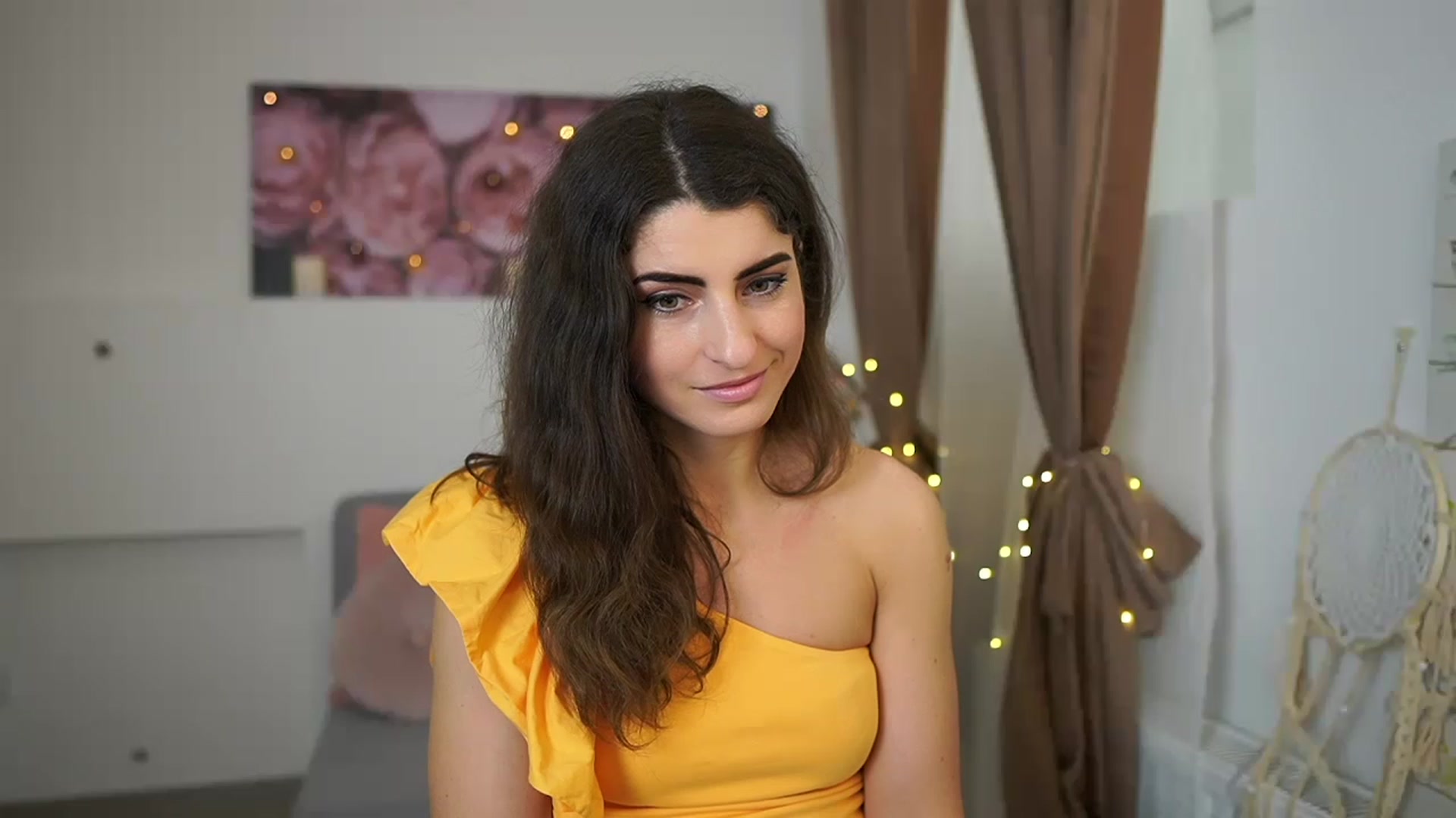Gallery image thumbnail from EVA__LOVIA_'s myfreecams stream on, 04/05/2023, 08:58 image 5 of 20