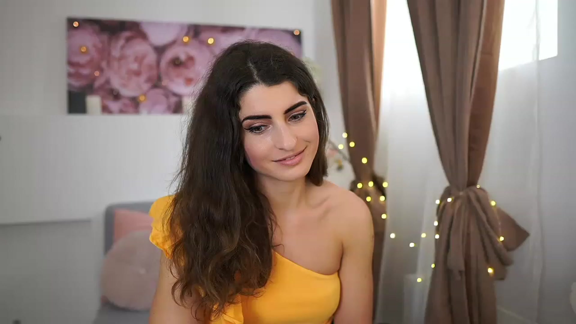 Gallery image thumbnail from EVA__LOVIA_'s myfreecams stream on, 04/05/2023, 11:34 image 17 of 20