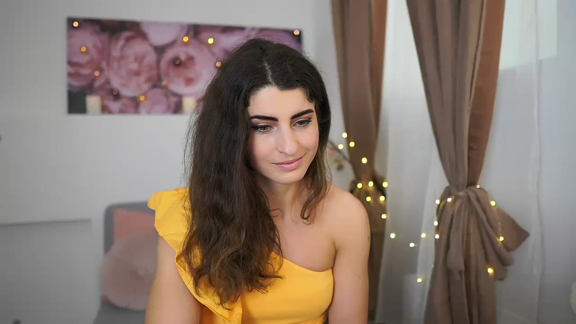 Gallery image thumbnail from EVA__LOVIA_'s myfreecams stream on, 04/05/2023, 11:34 image 5 of 20