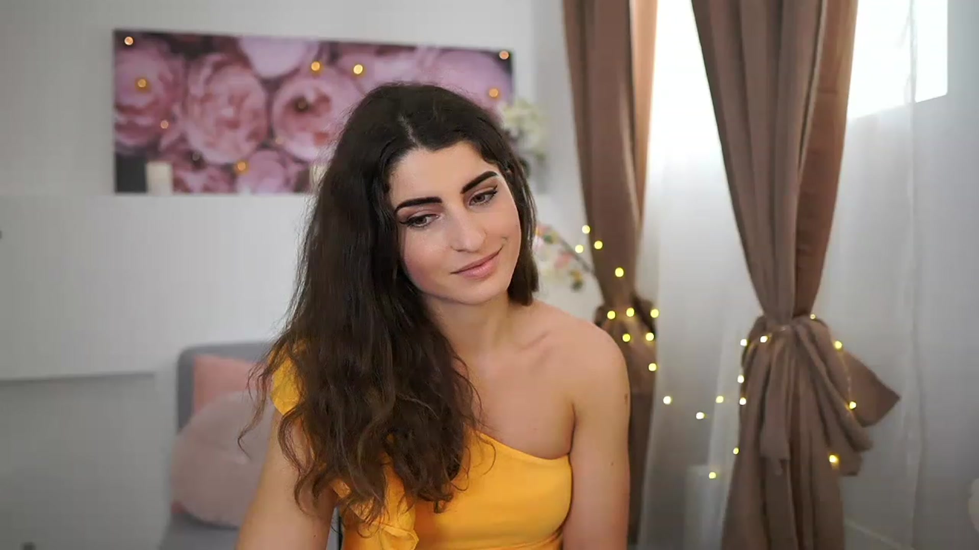 Gallery image thumbnail from EVA__LOVIA_'s myfreecams stream on, 04/05/2023, 11:34 image 16 of 20