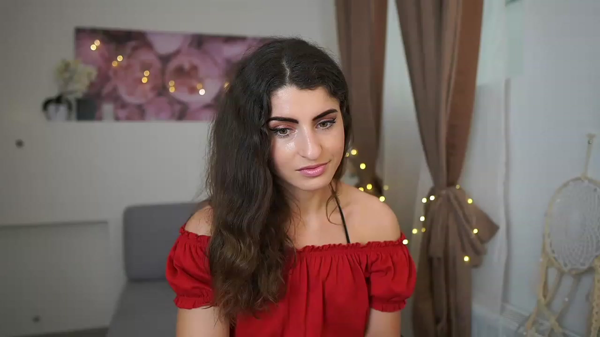Gallery image thumbnail from EVA__LOVIA_'s myfreecams stream on, 04/07/2023, 10:03 image 19 of 20