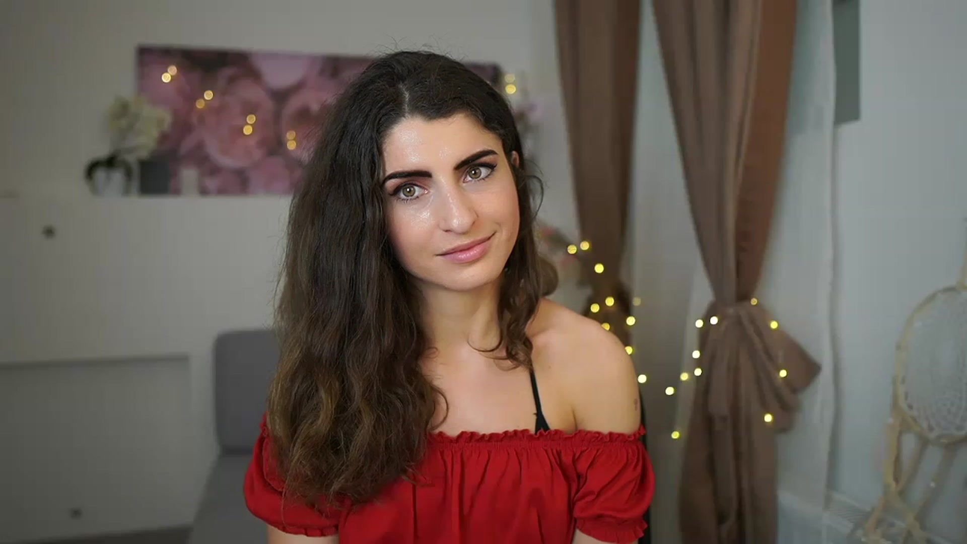 Gallery image thumbnail from EVA__LOVIA_'s myfreecams stream on, 04/07/2023, 12:30 image 11 of 20