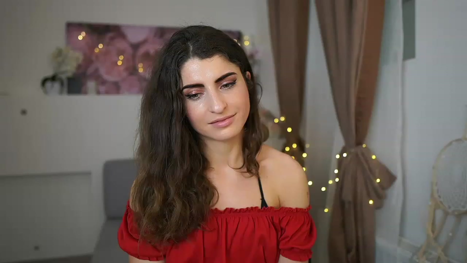 Gallery image thumbnail from EVA__LOVIA_'s myfreecams stream on, 04/07/2023, 12:30 image 13 of 20