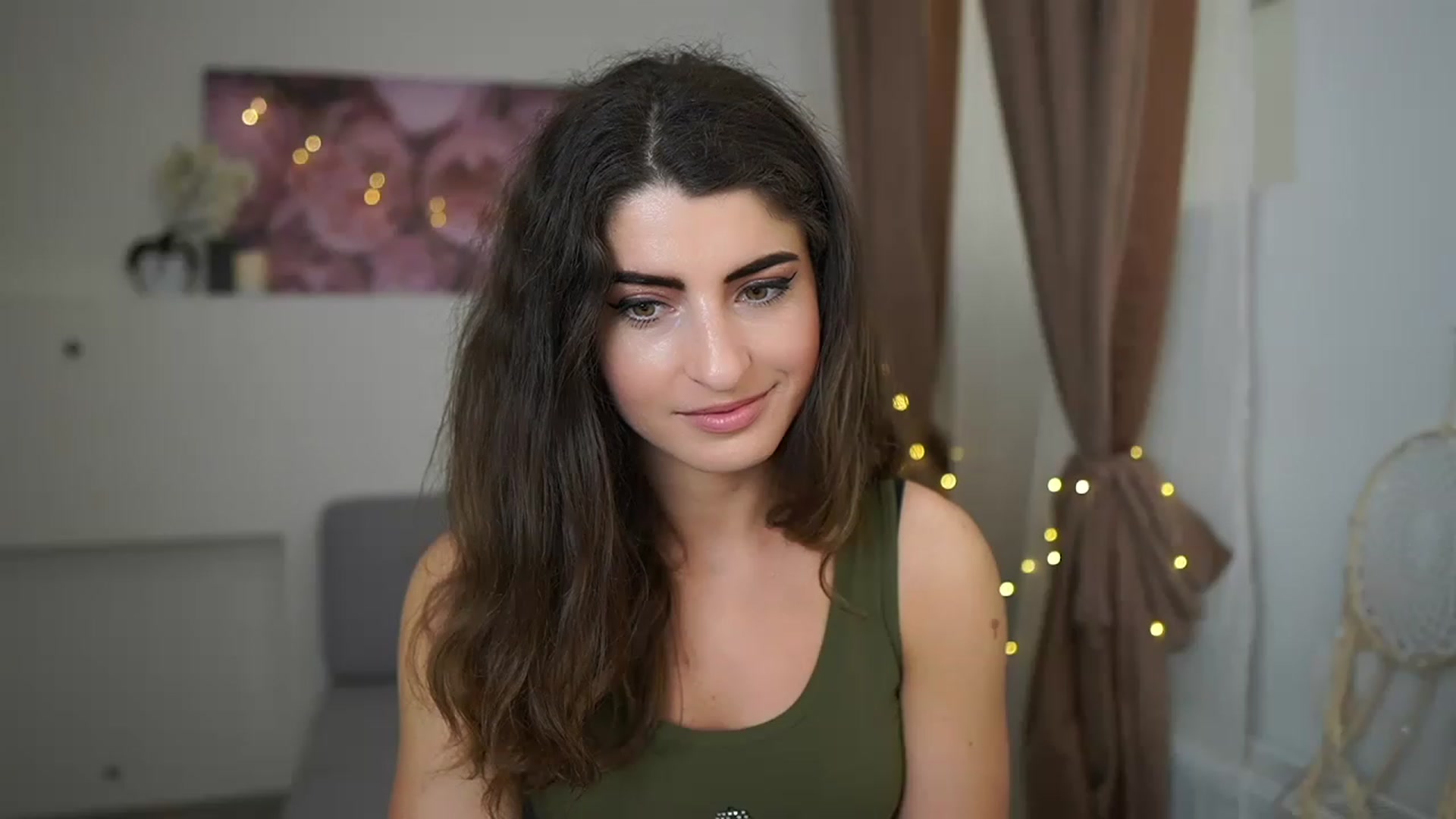 Gallery image thumbnail from EVA__LOVIA_'s myfreecams stream on, 04/12/2023, 09:11 image 5 of 20