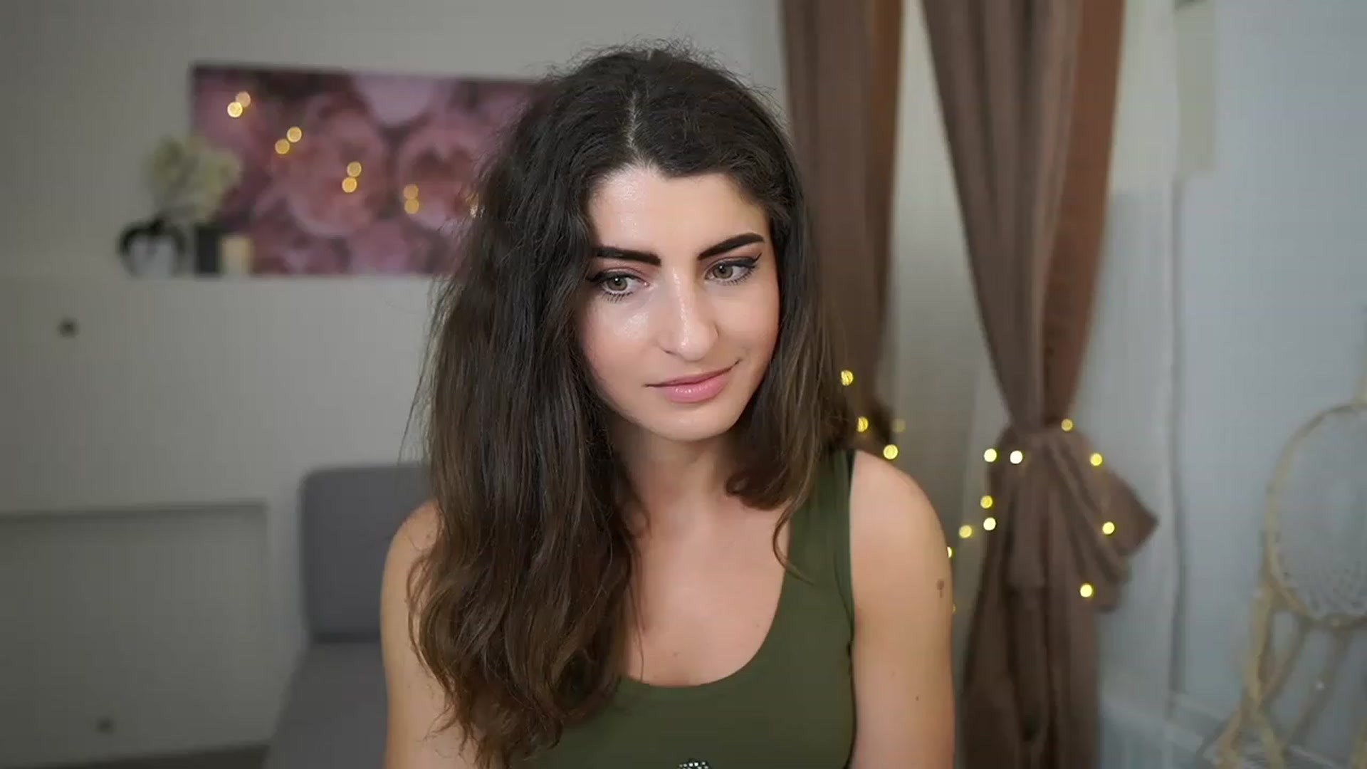 Gallery image thumbnail from EVA__LOVIA_'s myfreecams stream on, 04/12/2023, 09:11 image 1 of 20