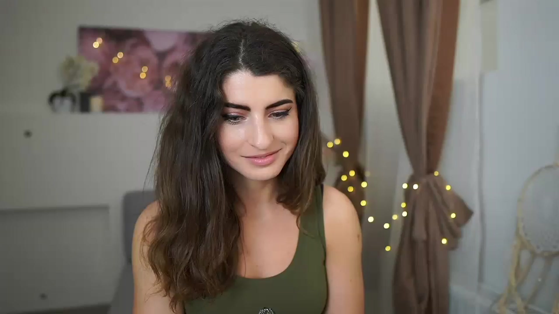 Gallery image thumbnail from EVA__LOVIA_'s myfreecams stream on, 04/12/2023, 09:11 image 12 of 20