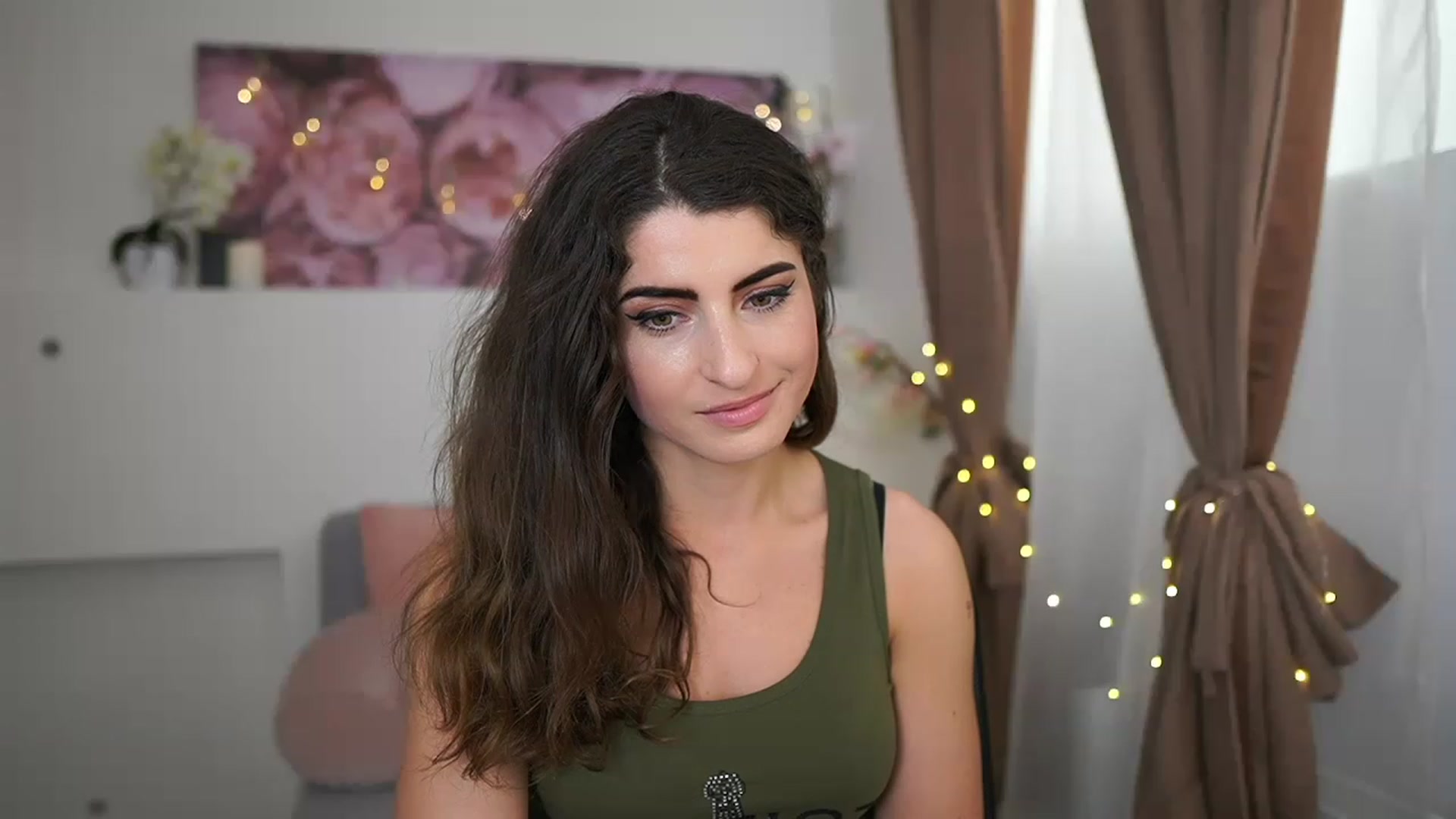 Gallery image thumbnail from EVA__LOVIA_'s myfreecams stream on, 04/12/2023, 12:06 image 18 of 20