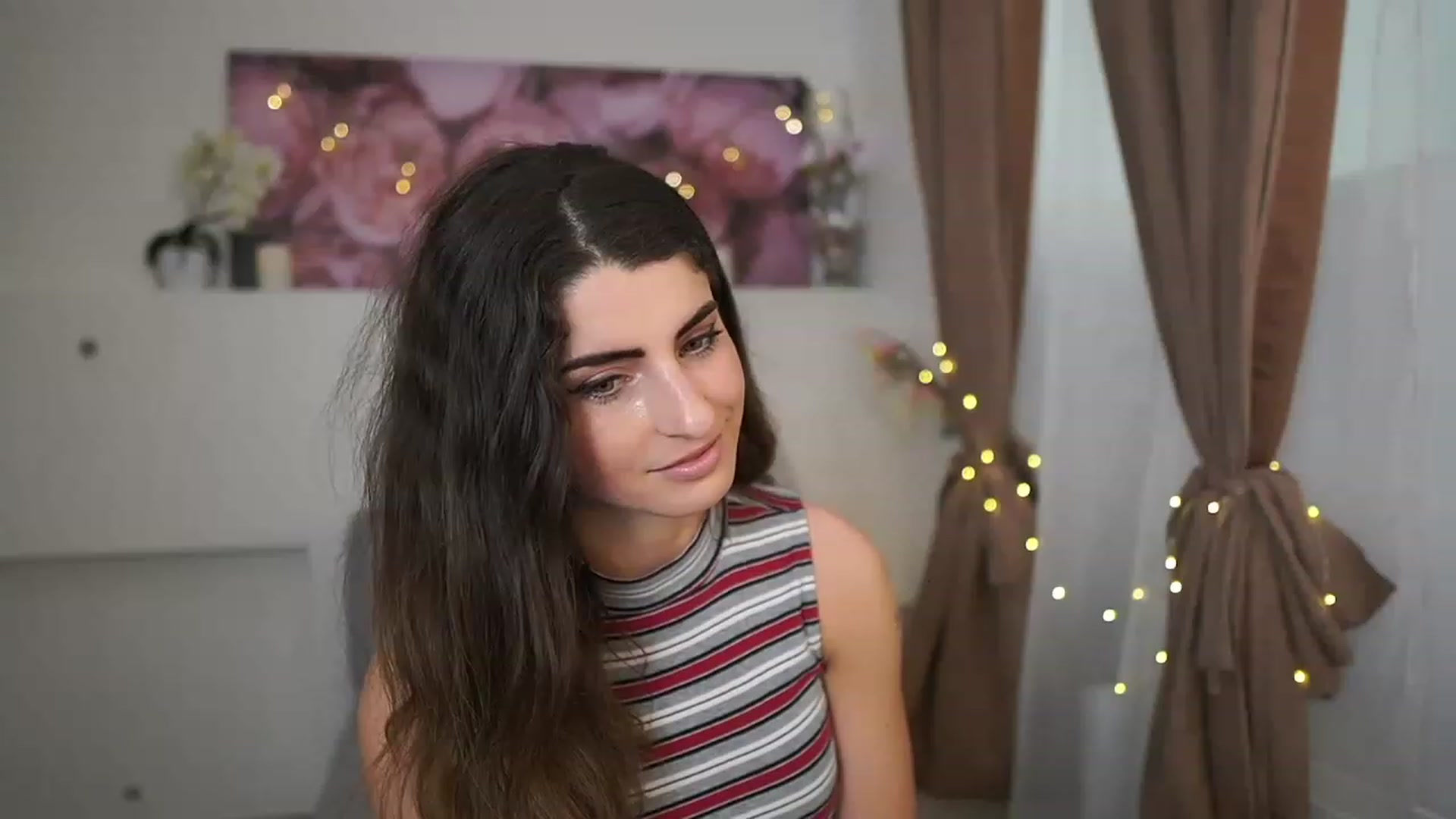 Gallery image thumbnail from EVA__LOVIA_'s myfreecams stream on, 04/13/2023, 10:30 image 18 of 20