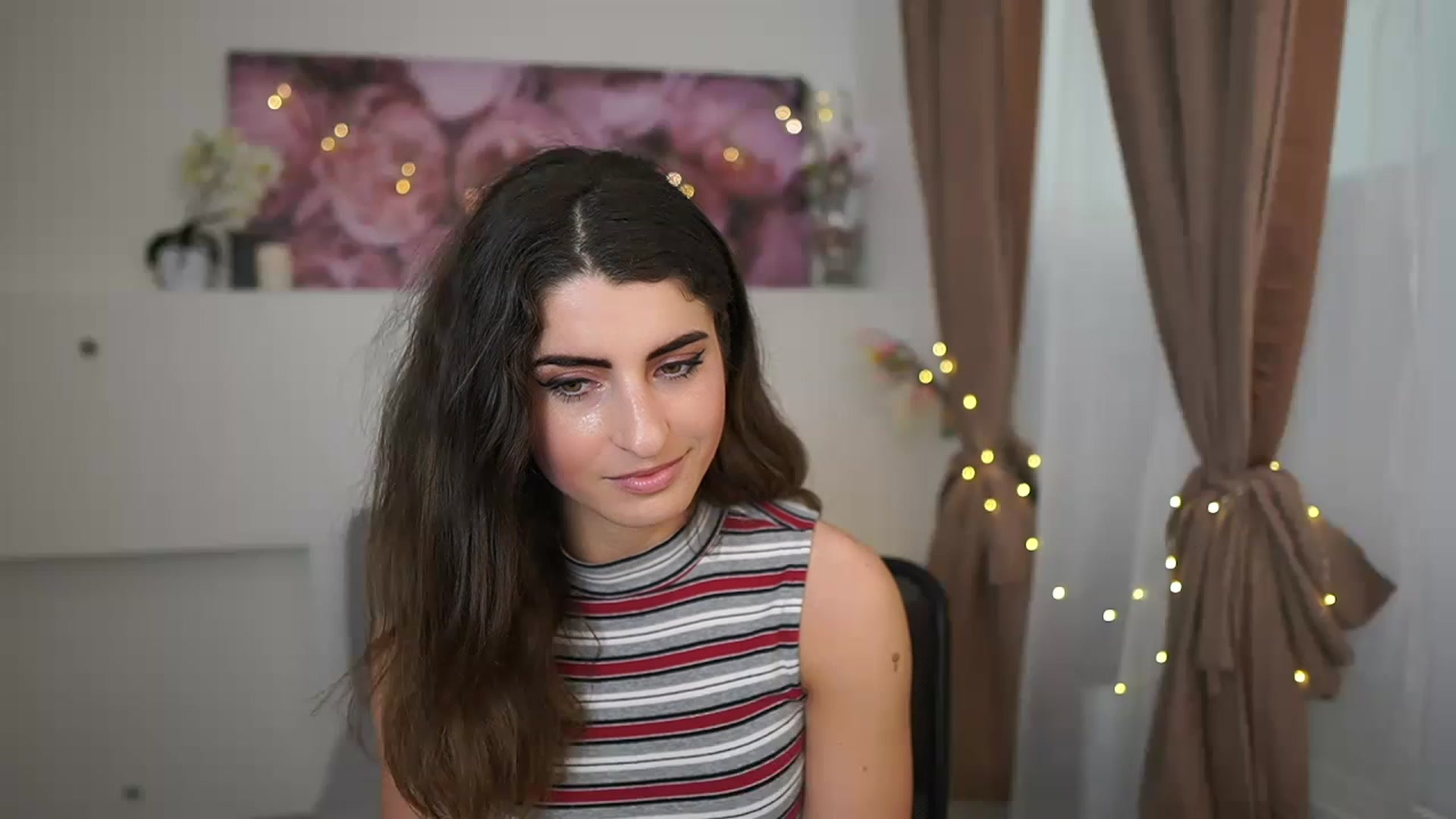 Gallery image thumbnail from EVA__LOVIA_'s myfreecams stream on, 04/13/2023, 10:30 image 9 of 20