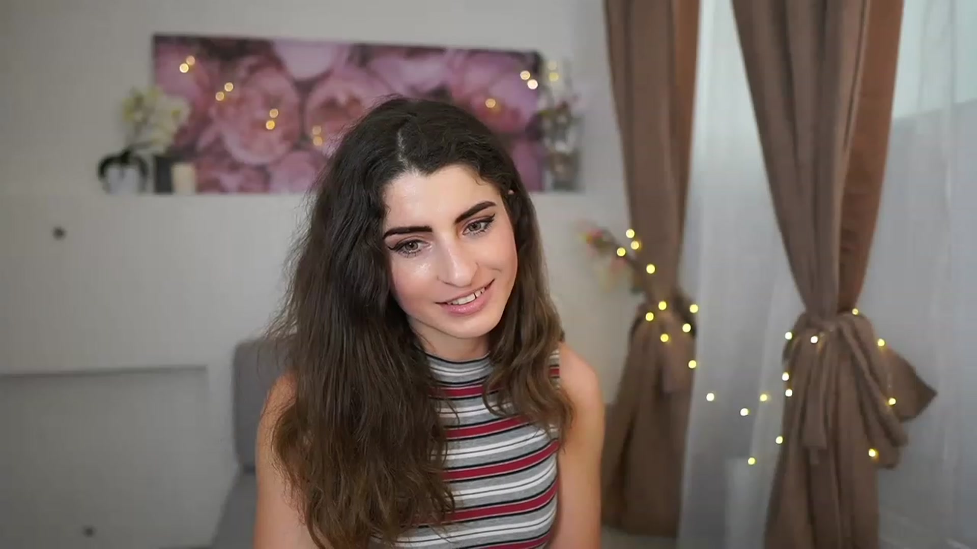 Gallery image thumbnail from EVA__LOVIA_'s myfreecams stream on, 04/13/2023, 11:37 image 17 of 20