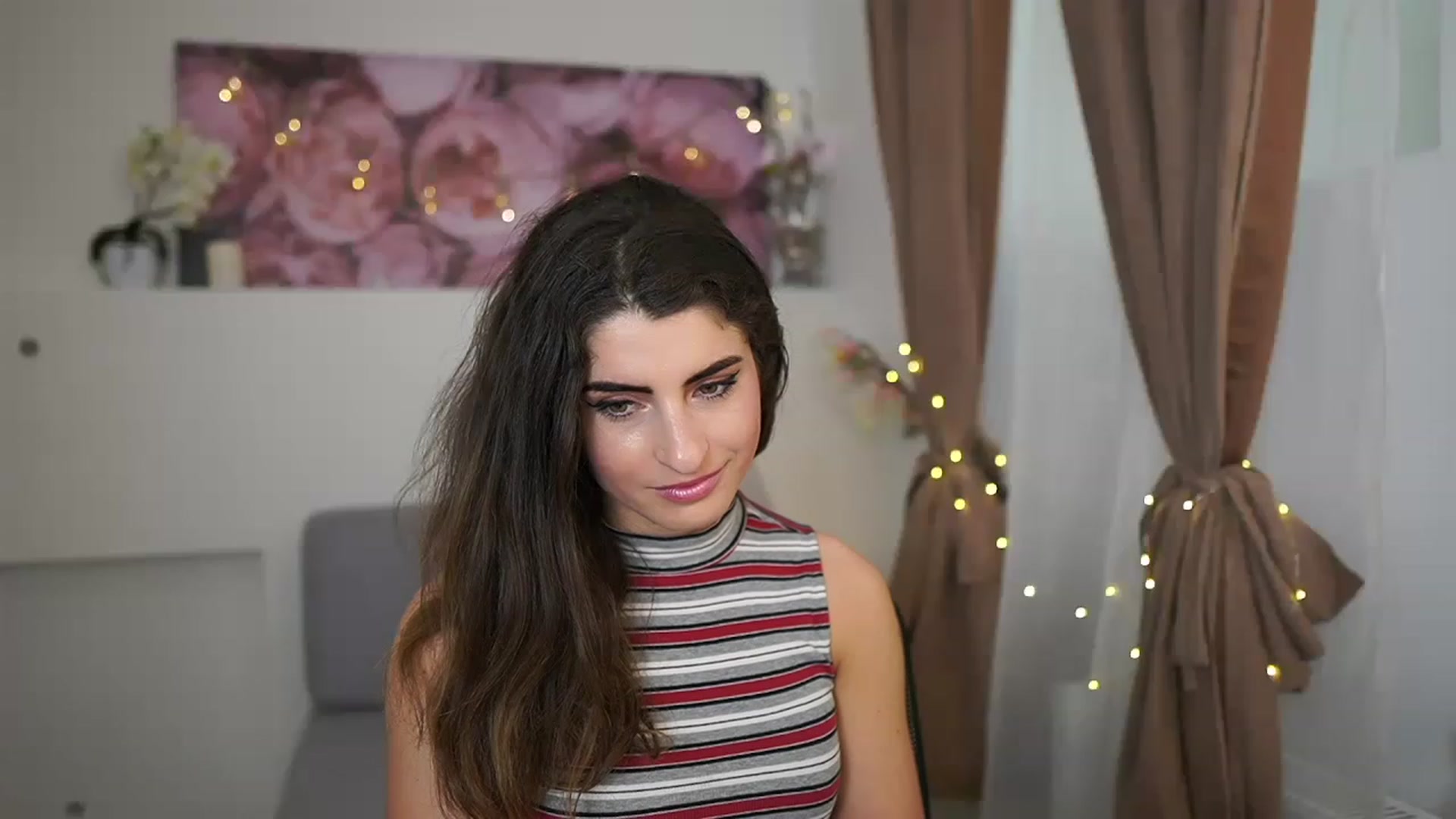 Gallery image thumbnail from EVA__LOVIA_'s myfreecams stream on, 04/13/2023, 12:50 image 11 of 20
