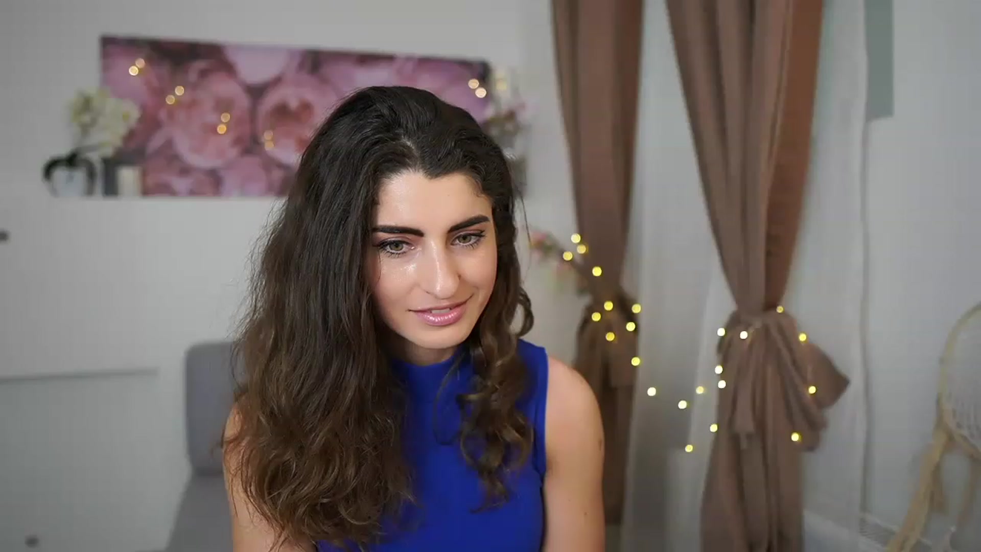 Gallery image thumbnail from EVA__LOVIA_'s myfreecams stream on, 04/14/2023, 10:38 image 16 of 20