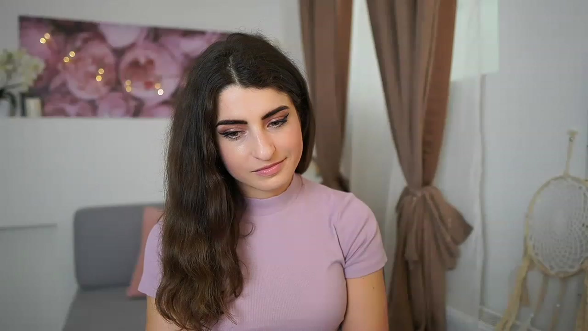 Gallery image thumbnail from EVA__LOVIA_'s myfreecams stream on, 04/16/2023, 14:17 image 1 of 20