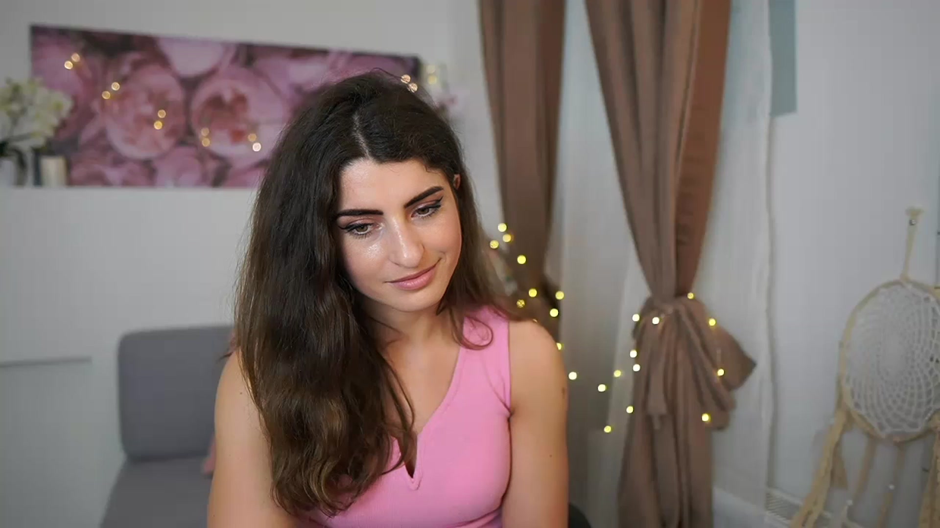 Gallery image thumbnail from EVA__LOVIA_'s myfreecams stream on, 04/16/2023, 15:05 image 17 of 20