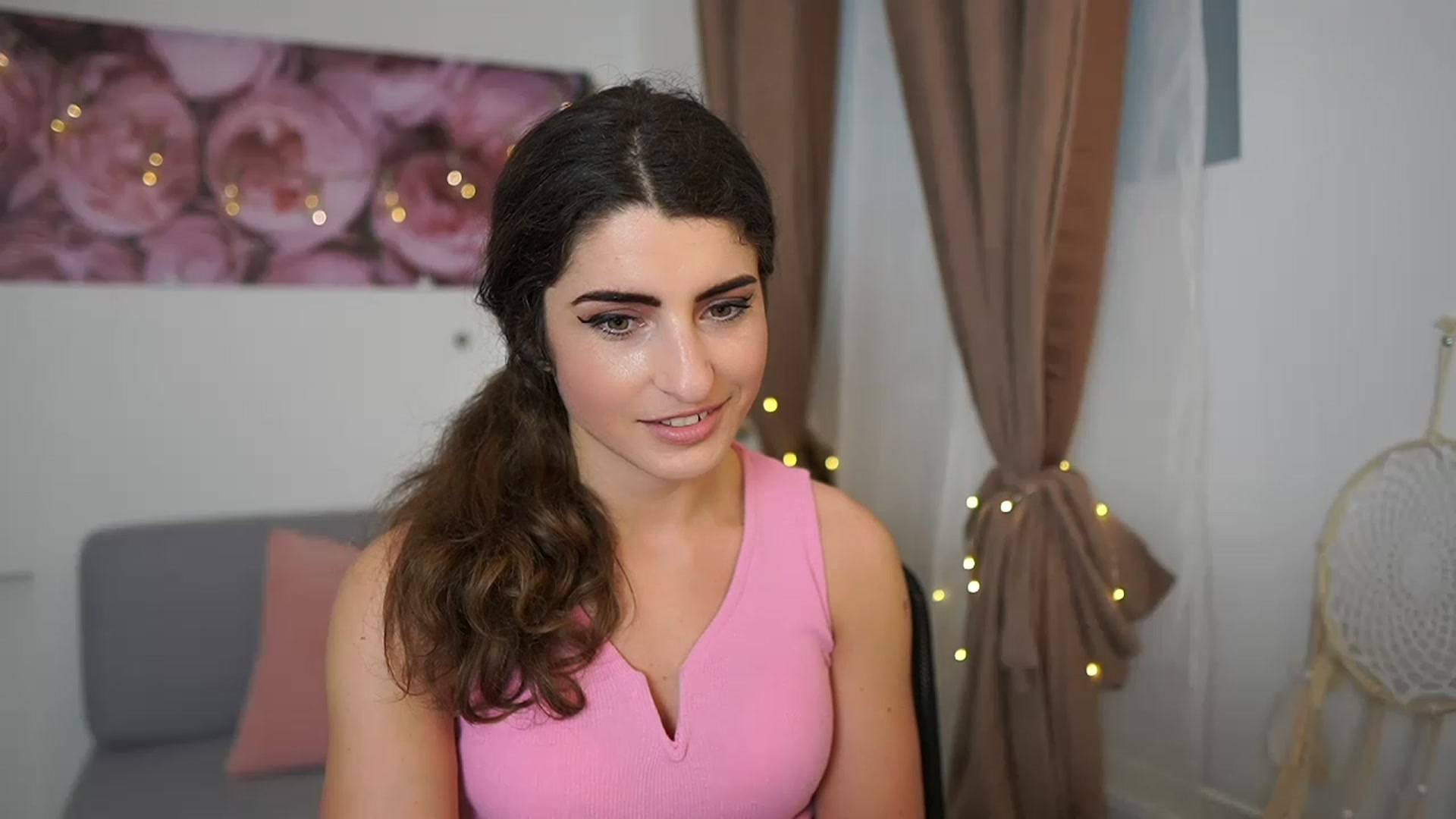 Gallery image thumbnail from EVA__LOVIA_'s myfreecams stream on, 04/16/2023, 16:39 image 11 of 20