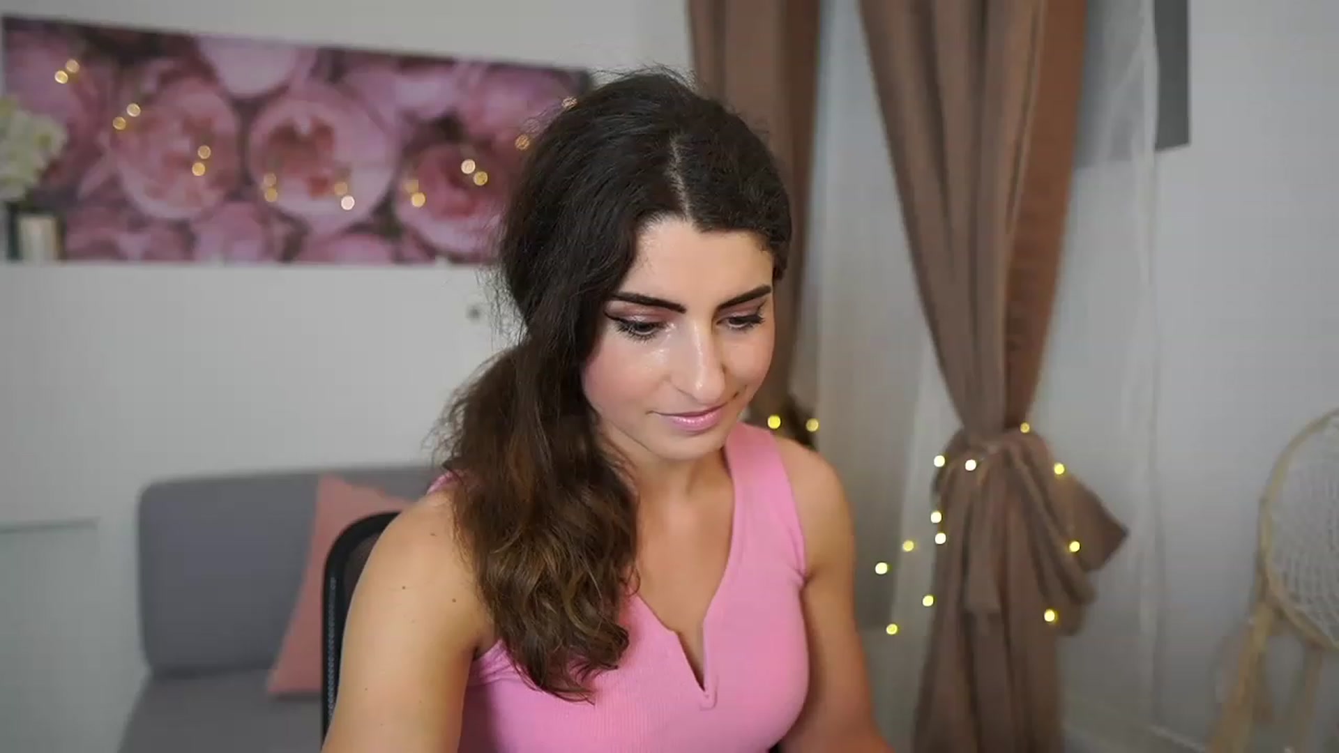 Gallery image thumbnail from EVA__LOVIA_'s myfreecams stream on, 04/16/2023, 17:48 image 1 of 20