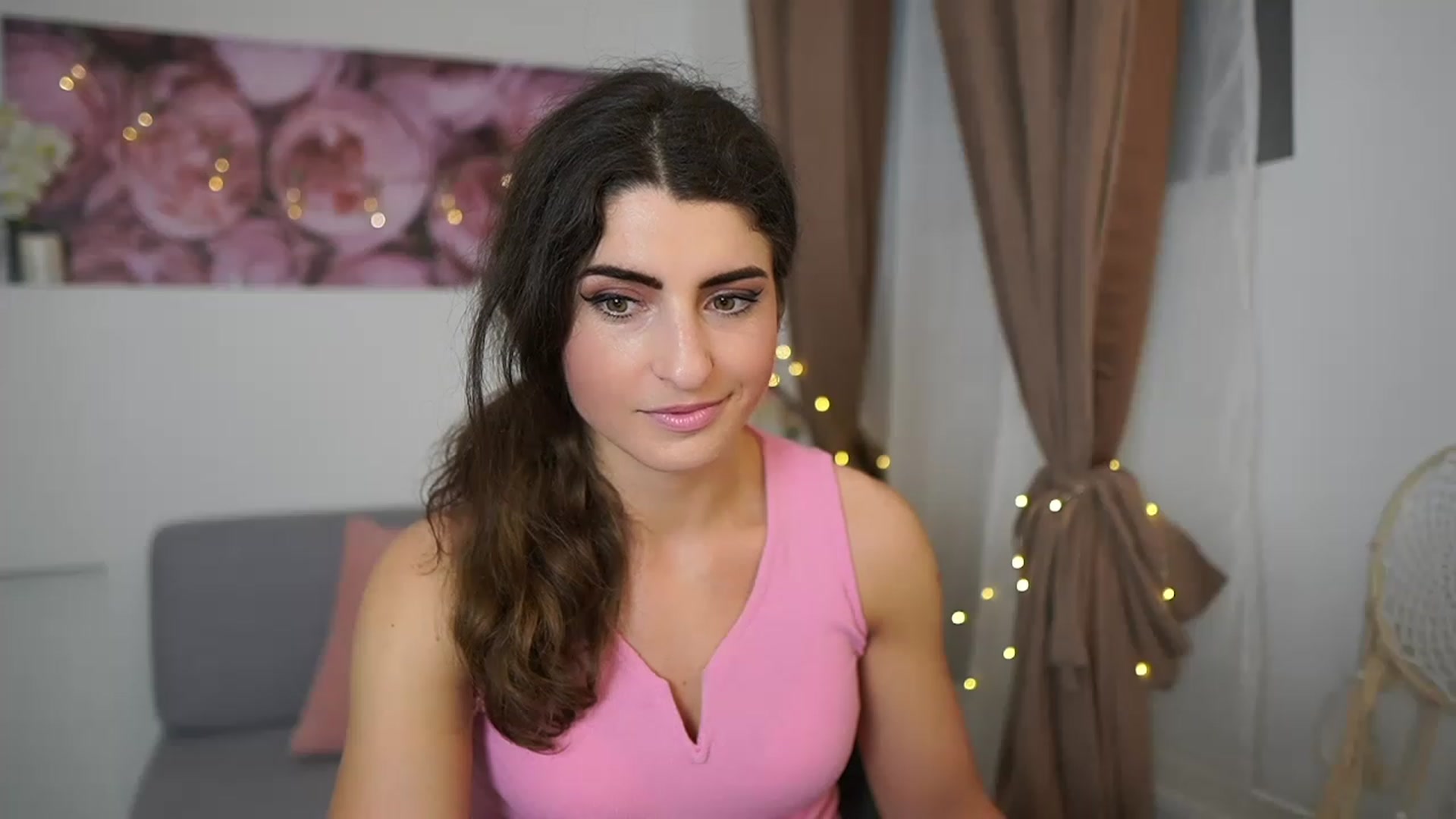 Gallery image thumbnail from EVA__LOVIA_'s myfreecams stream on, 04/16/2023, 17:48 image 15 of 20