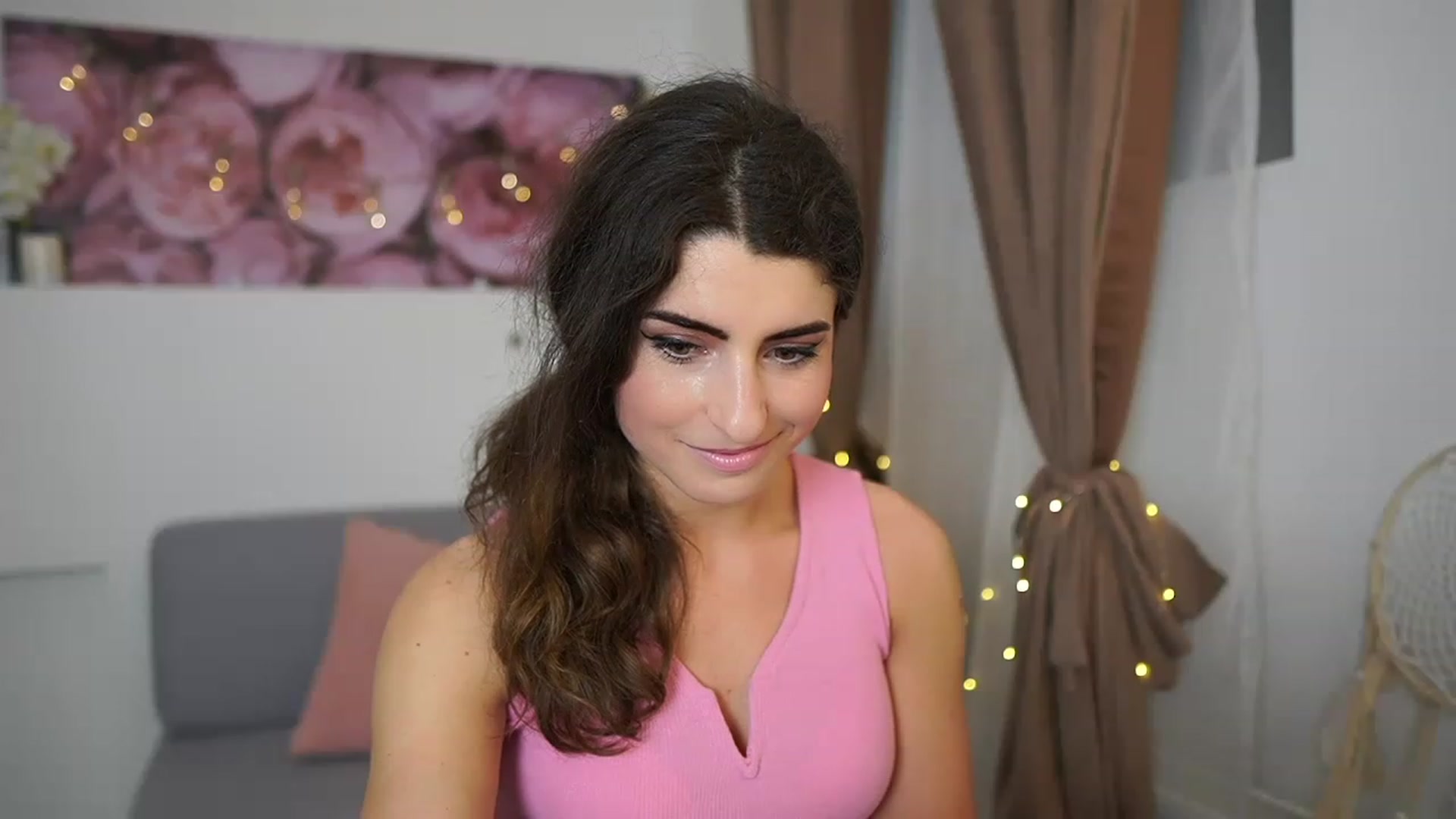 Gallery image thumbnail from EVA__LOVIA_'s myfreecams stream on, 04/16/2023, 17:48 image 6 of 20