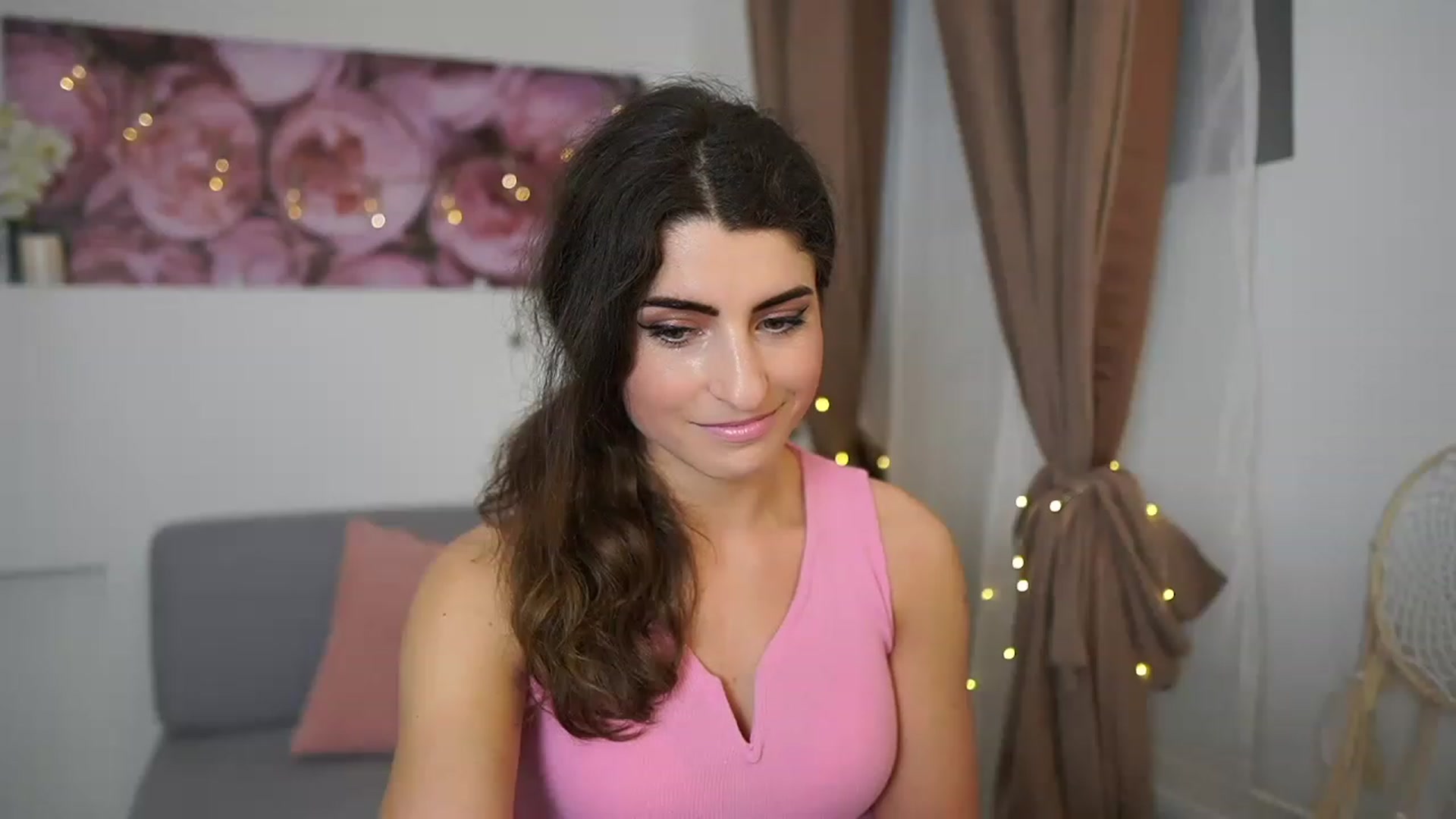 Gallery image thumbnail from EVA__LOVIA_'s myfreecams stream on, 04/16/2023, 17:48 image 7 of 20