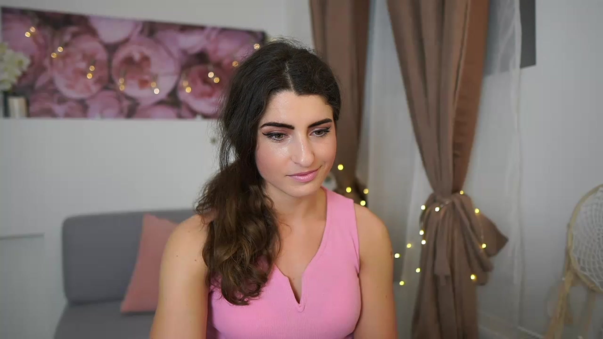 Gallery image thumbnail from EVA__LOVIA_'s myfreecams stream on, 04/16/2023, 17:48 image 10 of 20