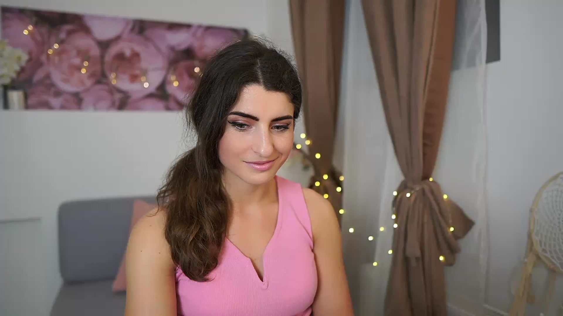 Gallery image thumbnail from EVA__LOVIA_'s myfreecams stream on, 04/16/2023, 17:48 image 13 of 20