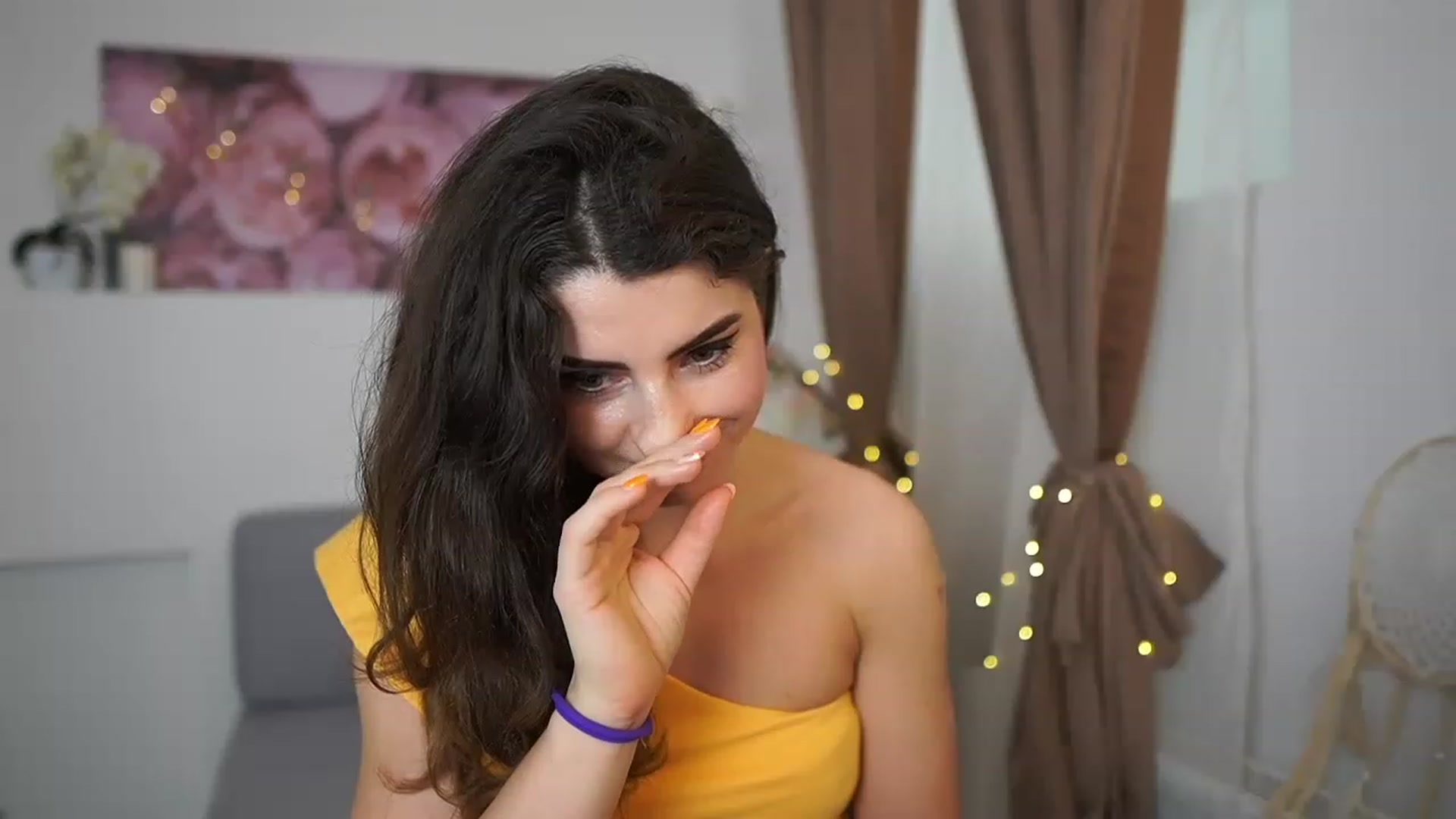 Gallery image thumbnail from EVA__LOVIA_'s myfreecams stream on, 04/17/2023, 12:29 image 6 of 20