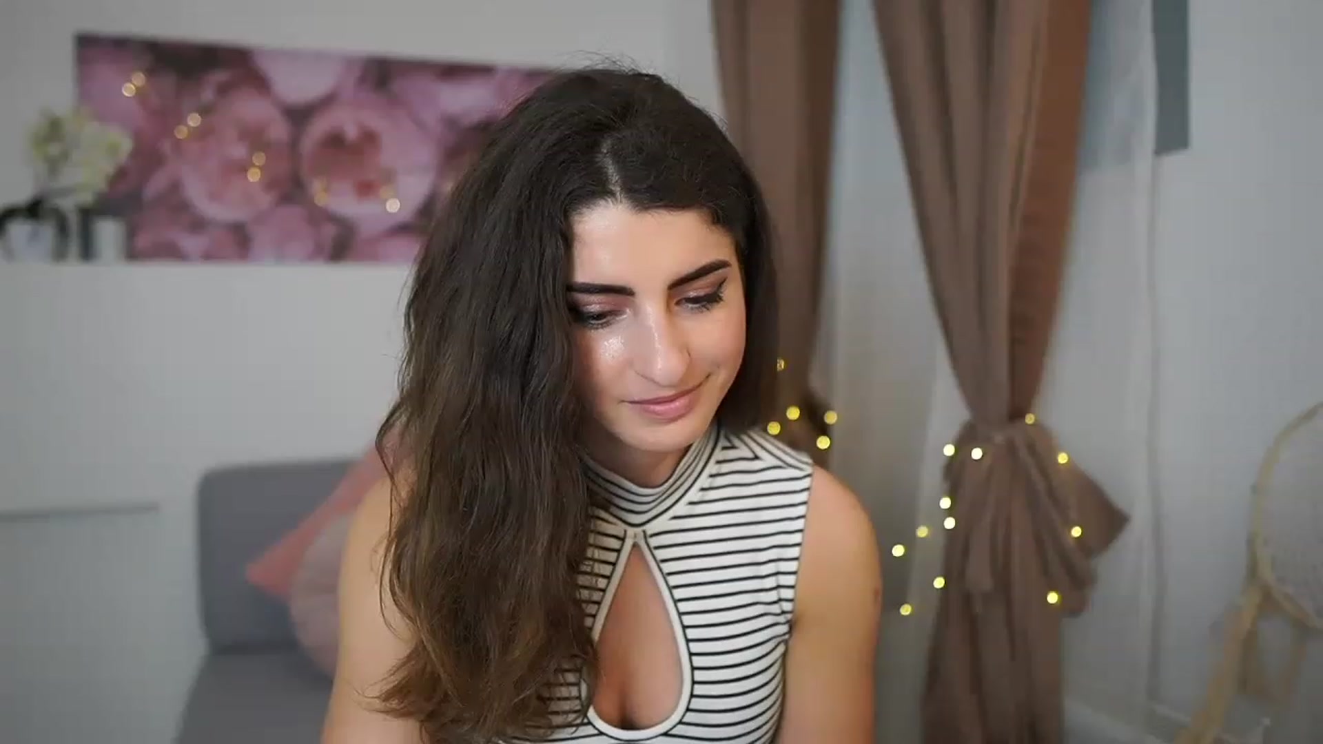 Gallery image thumbnail from EVA__LOVIA_'s myfreecams stream on, 04/17/2023, 16:54 image 5 of 20
