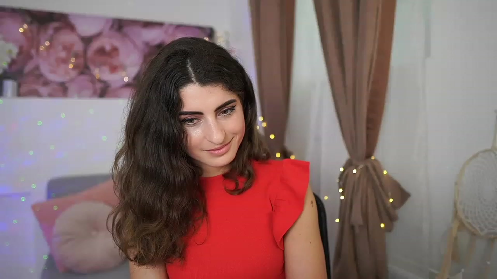 Gallery image thumbnail from EVA__LOVIA_'s myfreecams stream on, 04/19/2023, 10:44 image 13 of 20