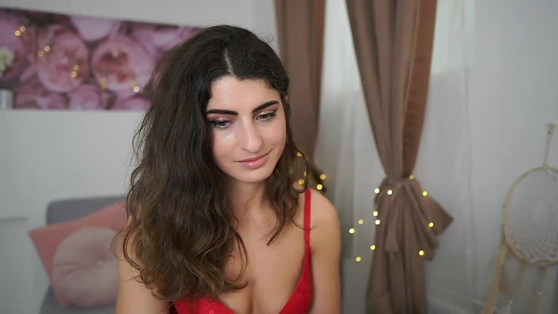 Gallery image thumbnail from EVA__LOVIA_'s myfreecams stream on, 04/19/2023, 13:29 image 17 of 20