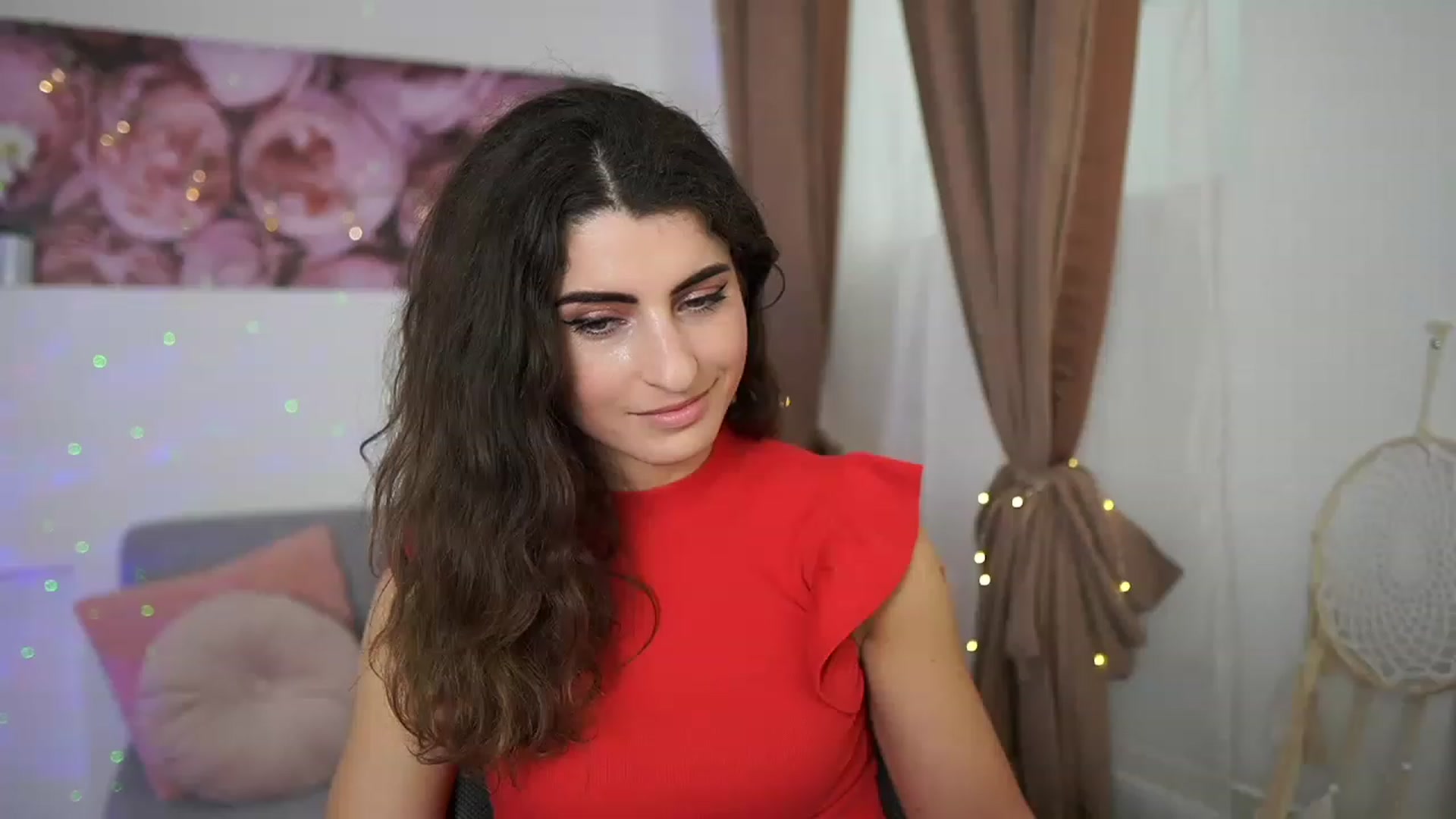 Gallery image thumbnail from EVA__LOVIA_'s myfreecams stream on, 04/19/2023, 13:29 image 2 of 20