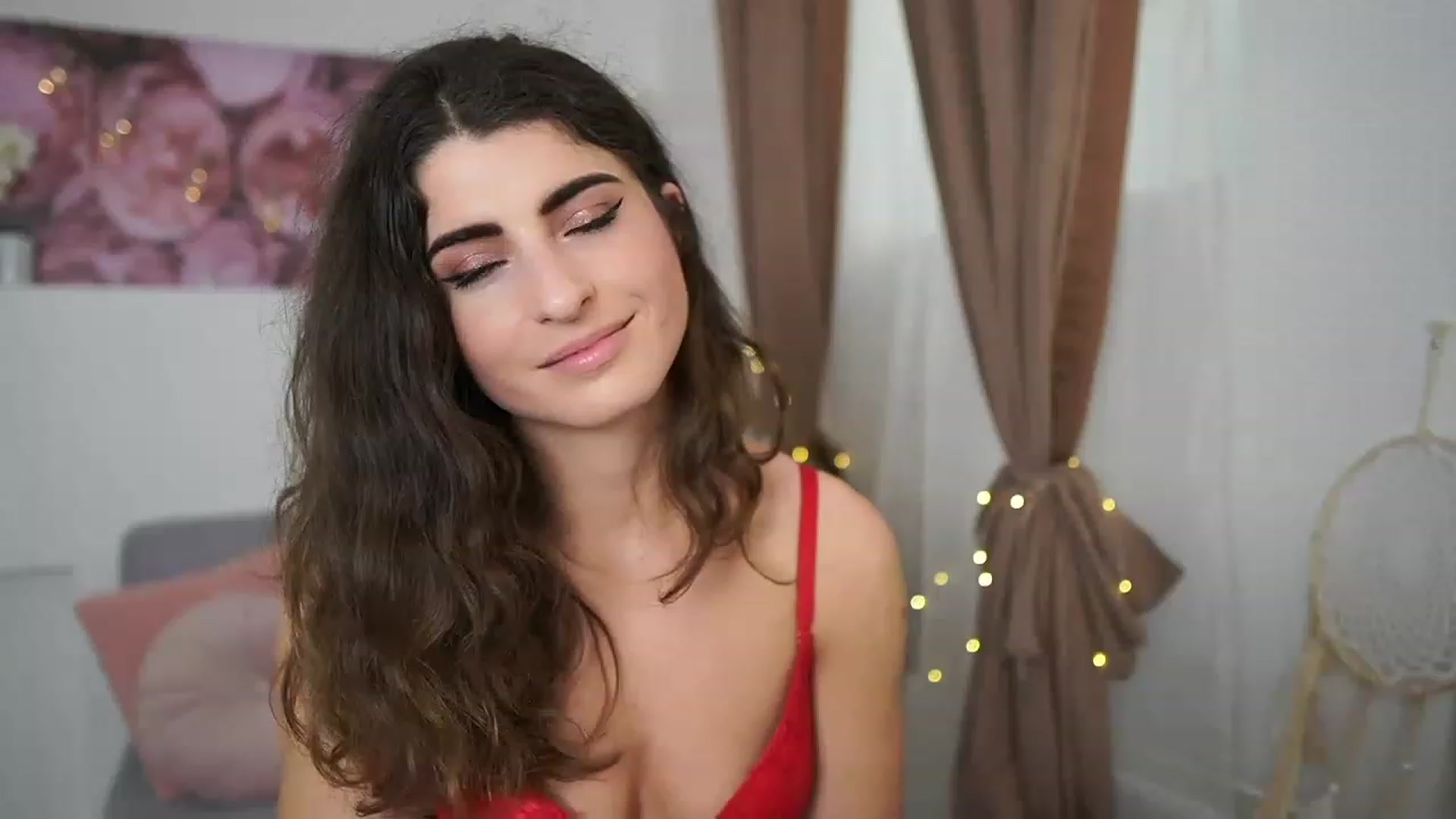 Gallery image thumbnail from EVA__LOVIA_'s myfreecams stream on, 04/19/2023, 13:29 image 18 of 20