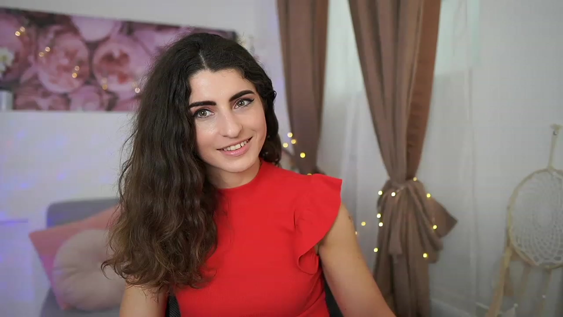 Gallery image thumbnail from EVA__LOVIA_'s myfreecams stream on, 04/19/2023, 13:29 image 1 of 20