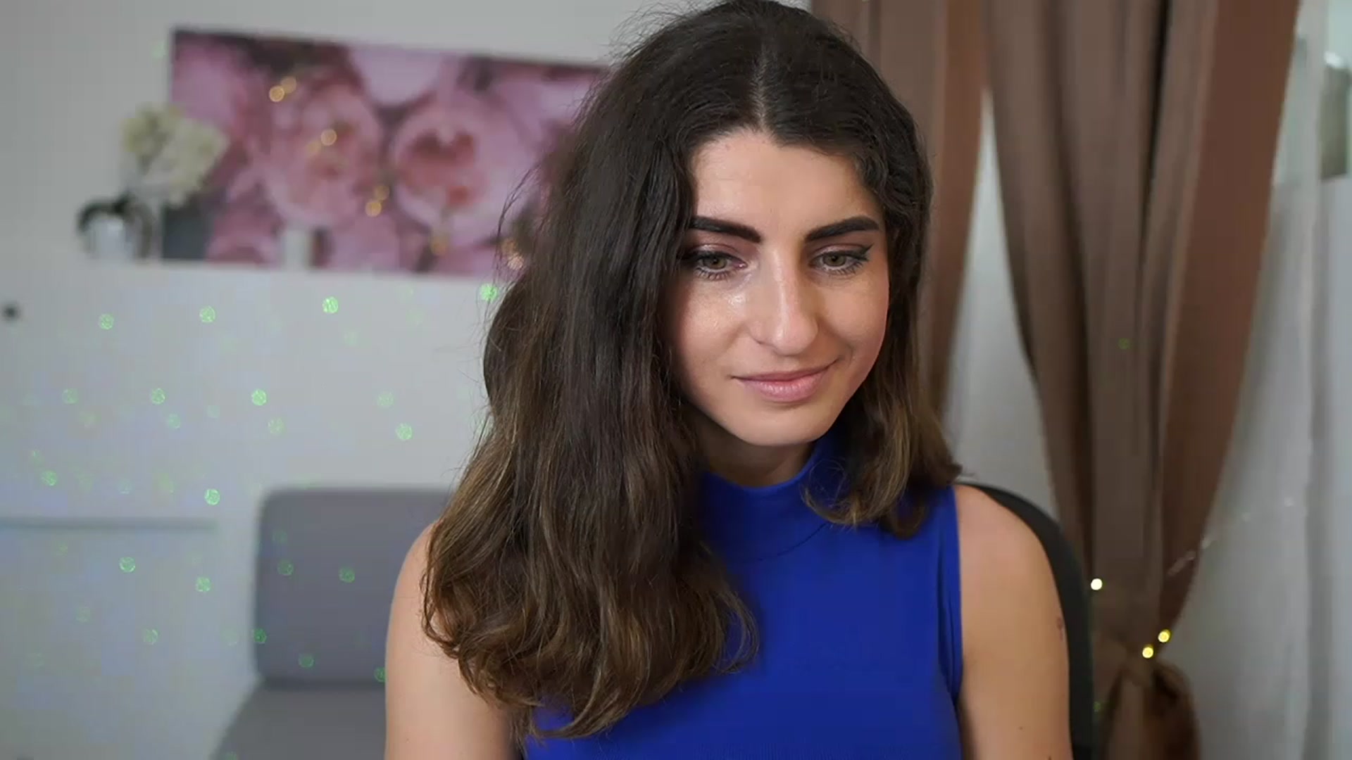 Gallery image thumbnail from EVA__LOVIA_'s myfreecams stream on, 04/25/2023, 10:03 image 18 of 20