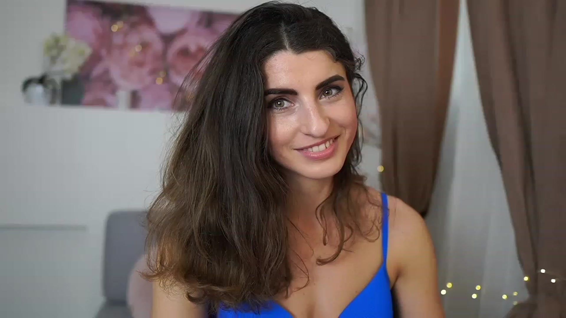 Gallery image thumbnail from EVA__LOVIA_'s myfreecams stream on, 04/25/2023, 12:58 image 7 of 20