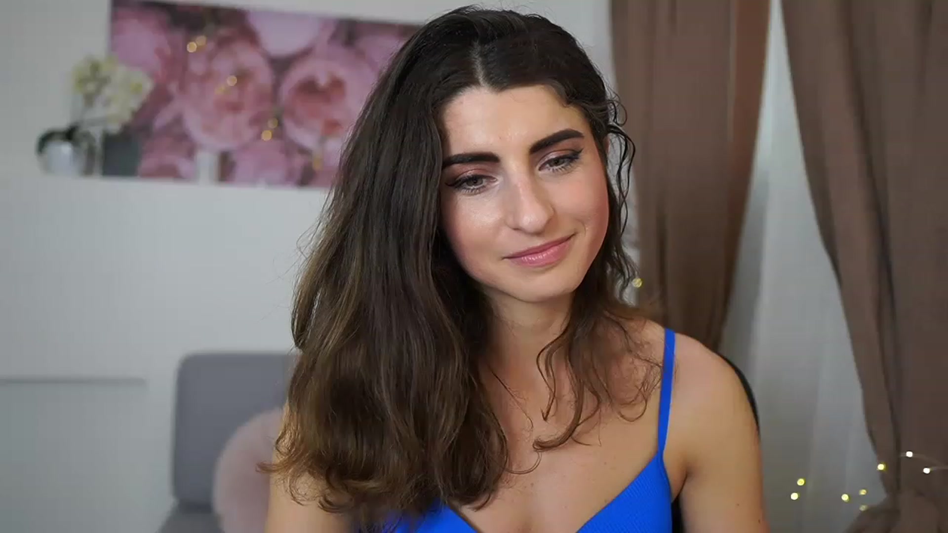 Gallery image thumbnail from EVA__LOVIA_'s myfreecams stream on, 04/25/2023, 12:58 image 11 of 20