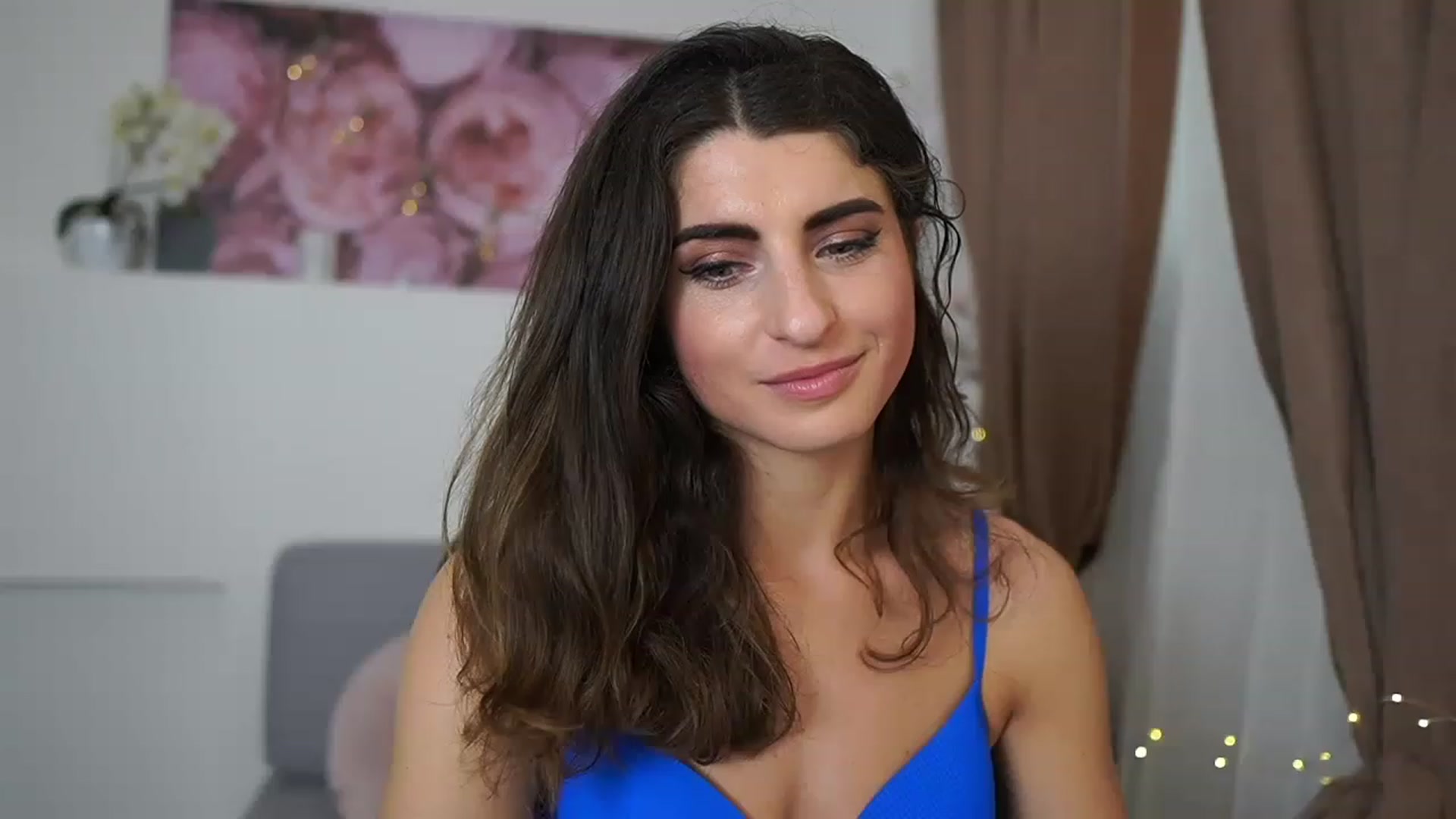 Gallery image thumbnail from EVA__LOVIA_'s myfreecams stream on, 04/25/2023, 12:58 image 16 of 20