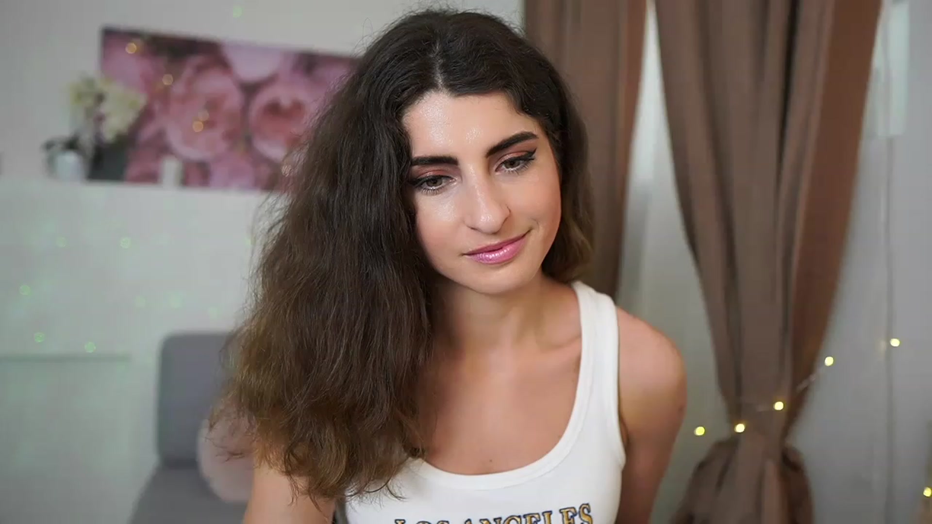 Gallery image thumbnail from EVA__LOVIA_'s myfreecams stream on, 04/26/2023, 13:00 image 2 of 20