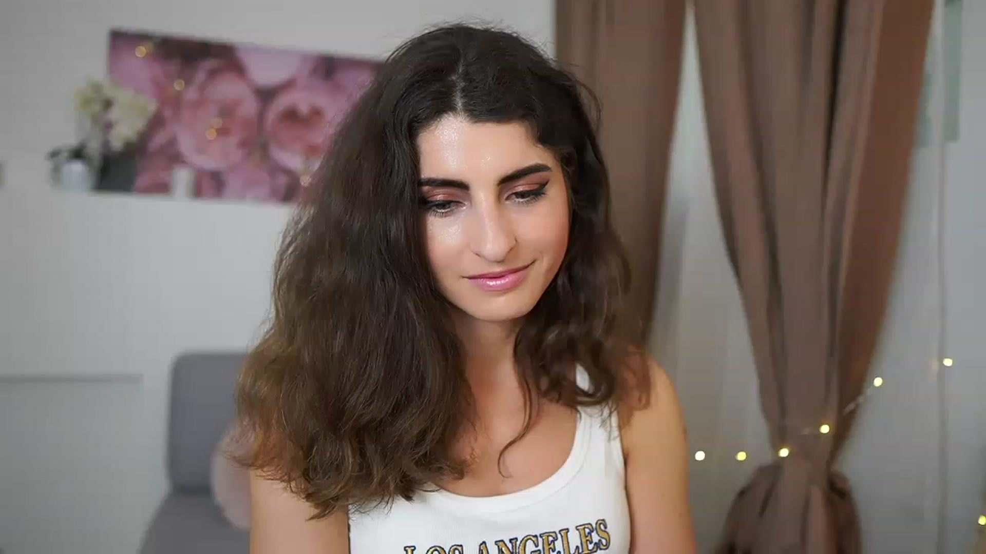 Gallery image thumbnail from EVA__LOVIA_'s myfreecams stream on, 04/26/2023, 13:00 image 13 of 20