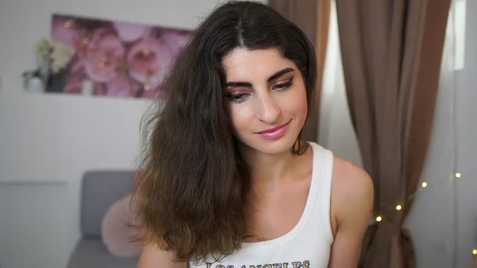Gallery image thumbnail from EVA__LOVIA_'s myfreecams stream on, 04/26/2023, 13:00 image 6 of 20