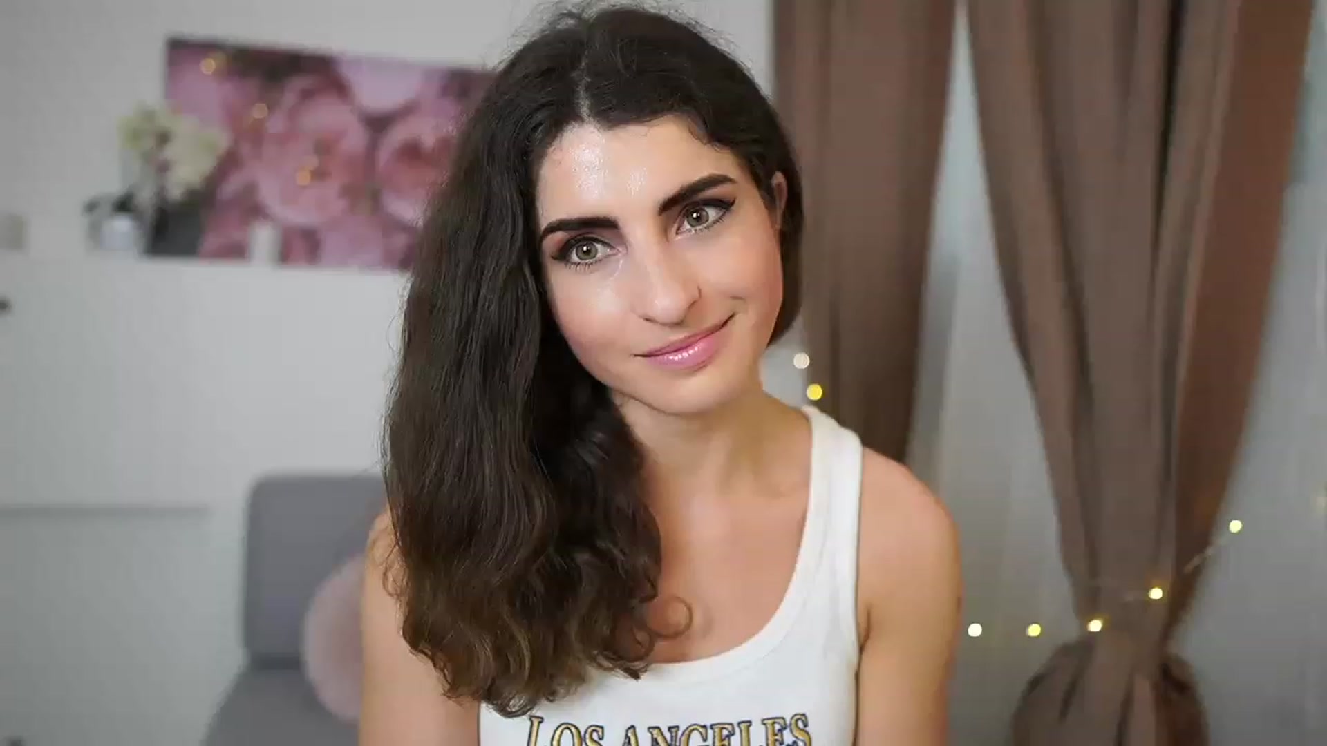 Gallery image thumbnail from EVA__LOVIA_'s myfreecams stream on, 04/26/2023, 14:02 image 4 of 20