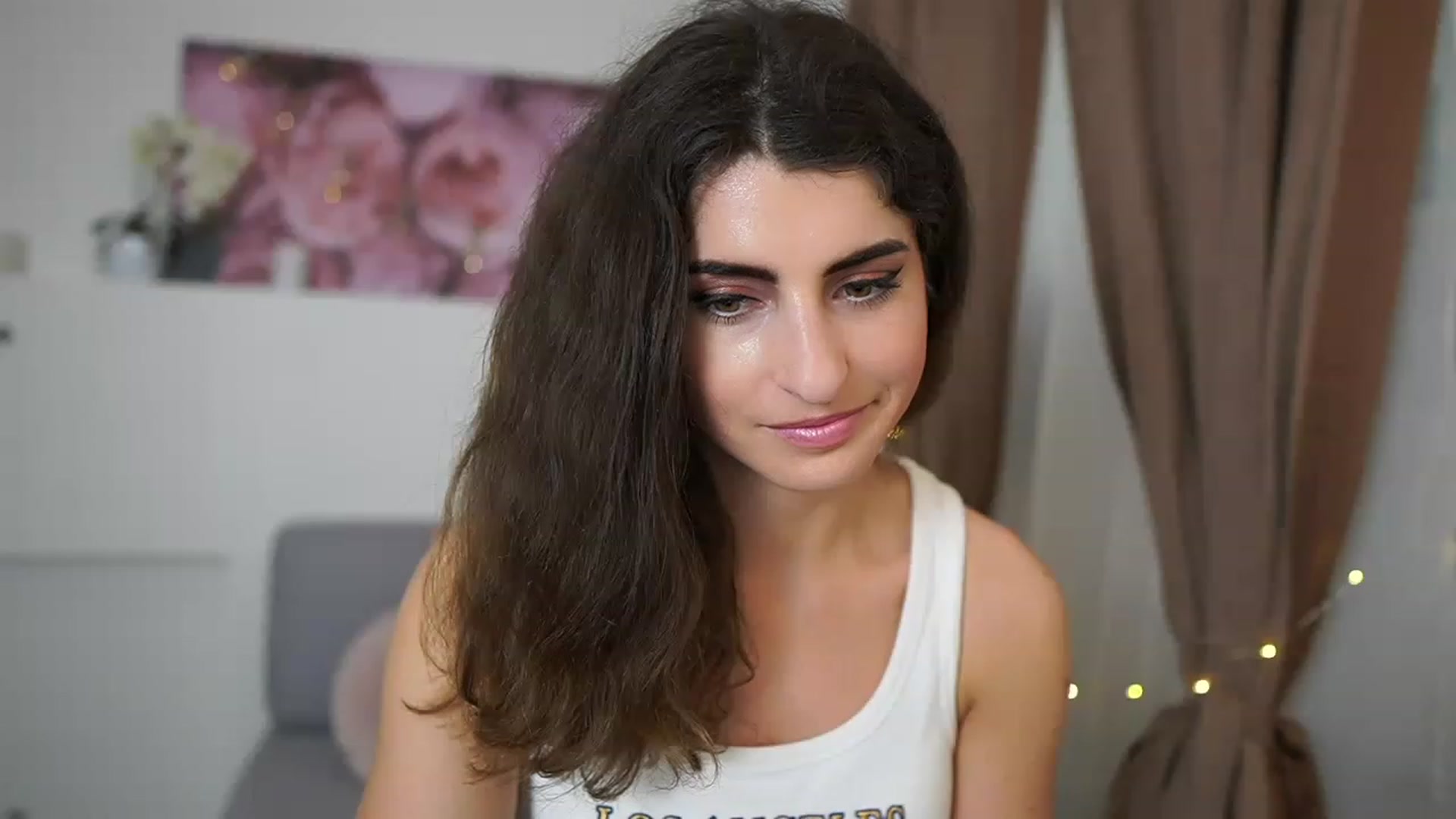 Gallery image thumbnail from EVA__LOVIA_'s myfreecams stream on, 04/26/2023, 14:02 image 20 of 20