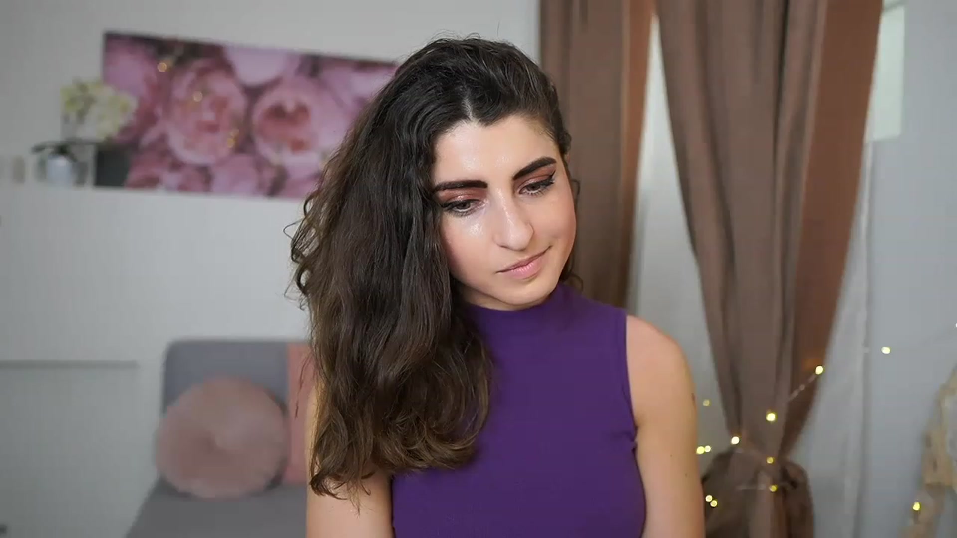 Gallery image thumbnail from EVA__LOVIA_'s myfreecams stream on, 04/28/2023, 13:32 image 10 of 20
