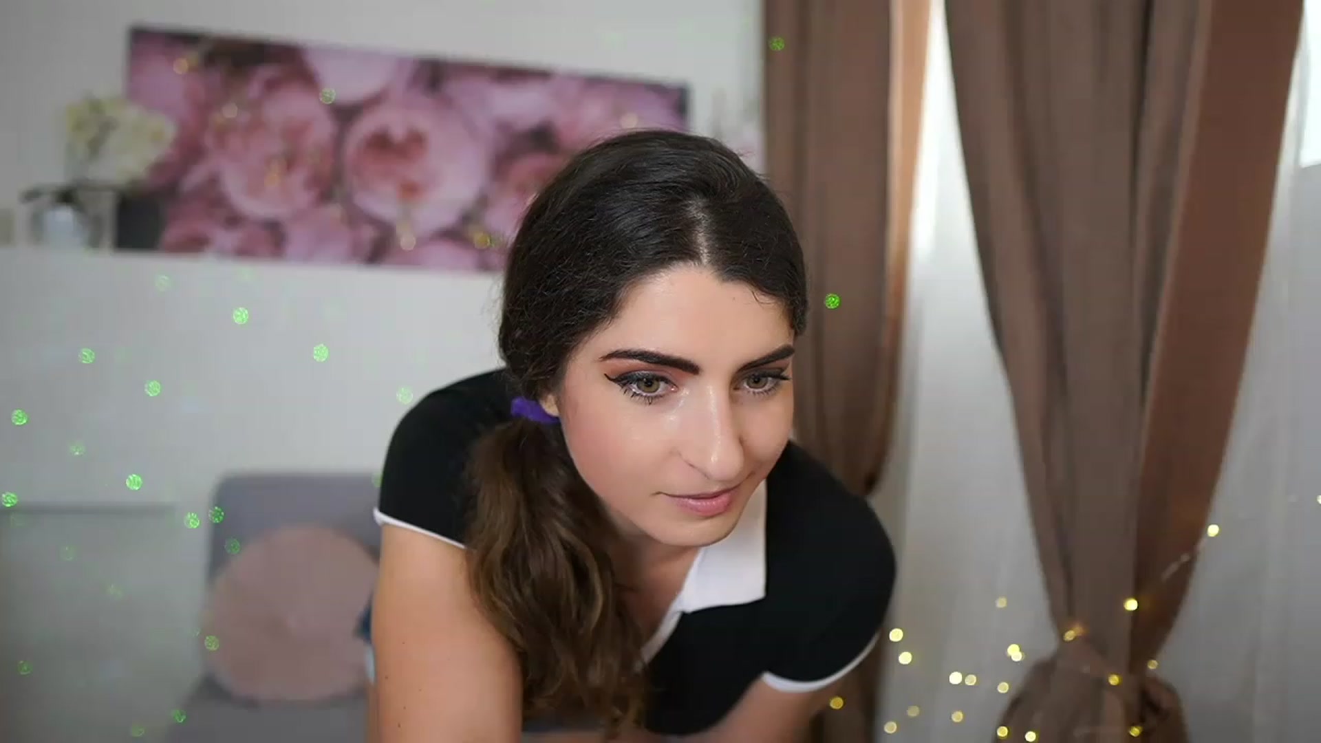 Gallery image thumbnail from EVA__LOVIA_'s myfreecams stream on, 05/01/2023, 11:17 image 20 of 20