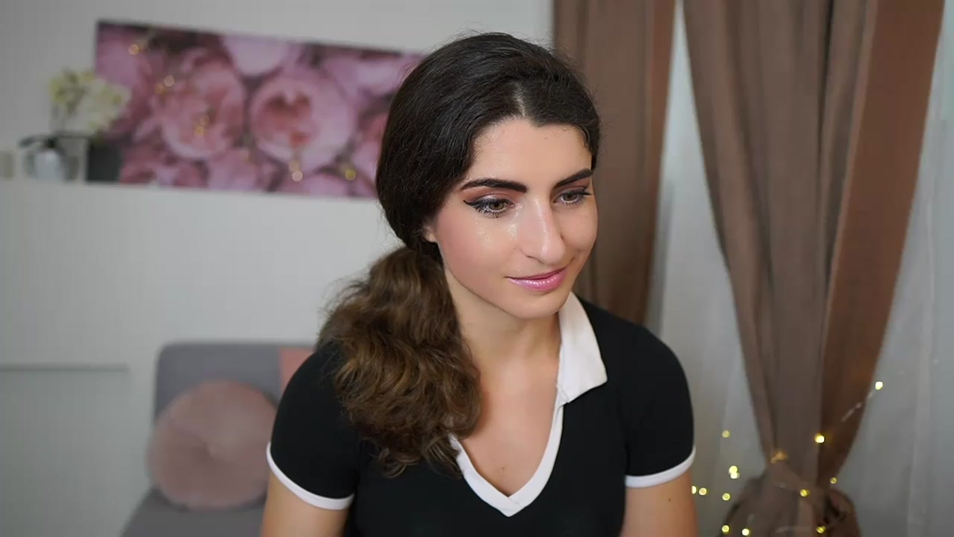 Gallery image thumbnail from EVA__LOVIA_'s myfreecams stream on, 05/01/2023, 12:46 image 12 of 20