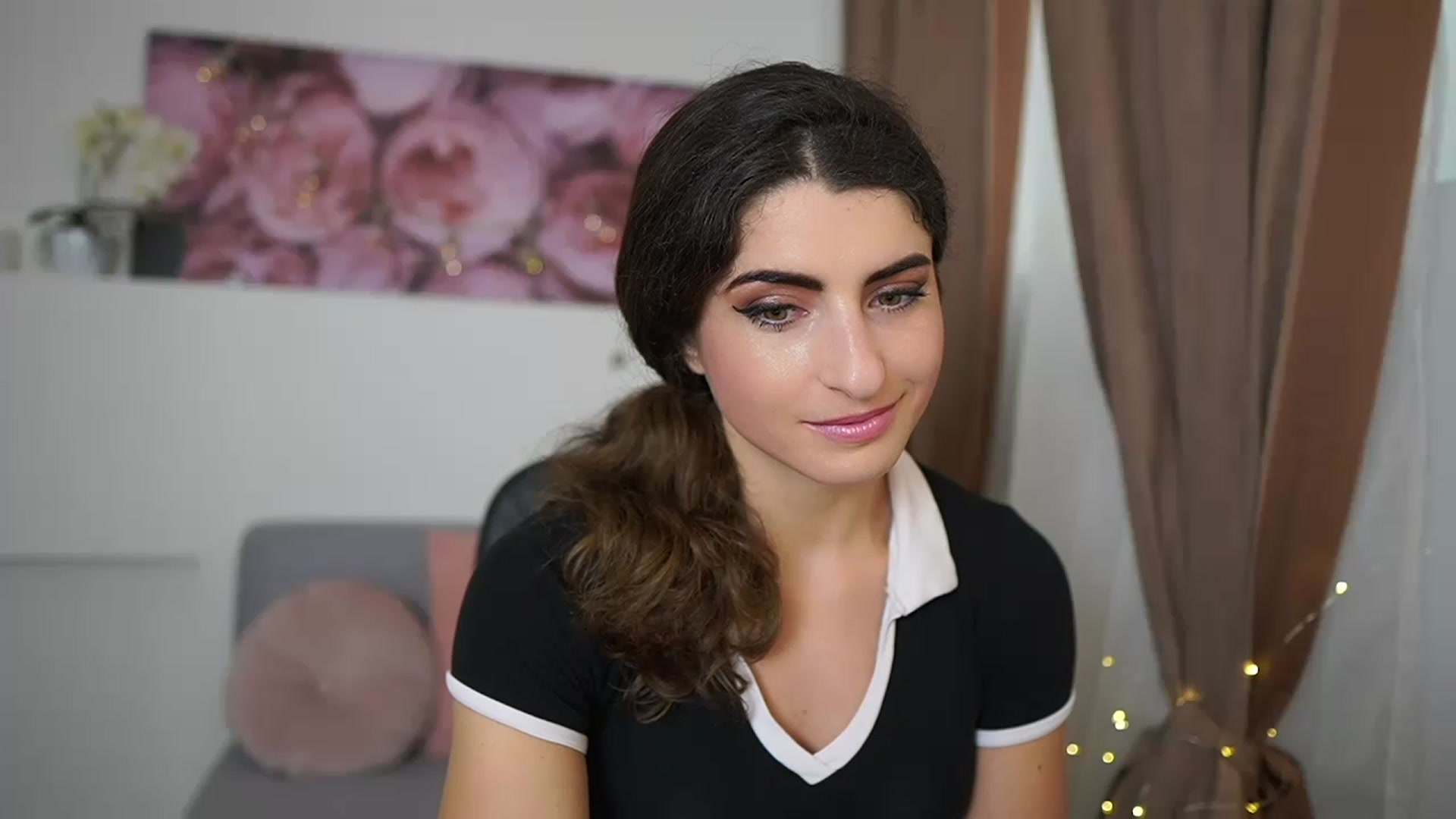 Gallery image thumbnail from EVA__LOVIA_'s myfreecams stream on, 05/01/2023, 12:46 image 10 of 20